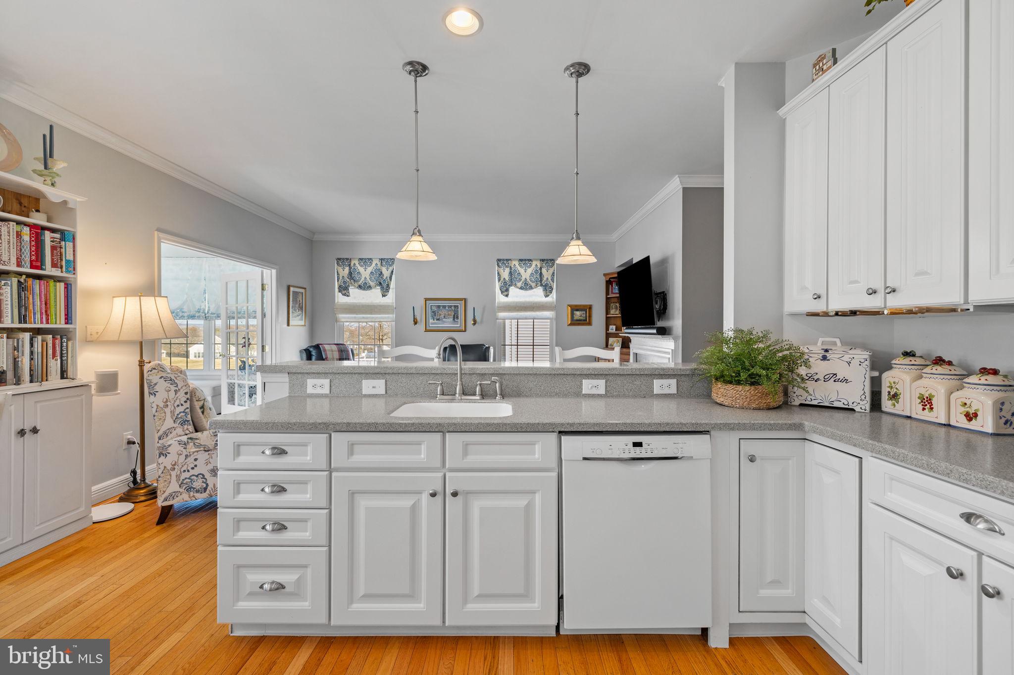 FOUR SEASONS AT FARM - Residential