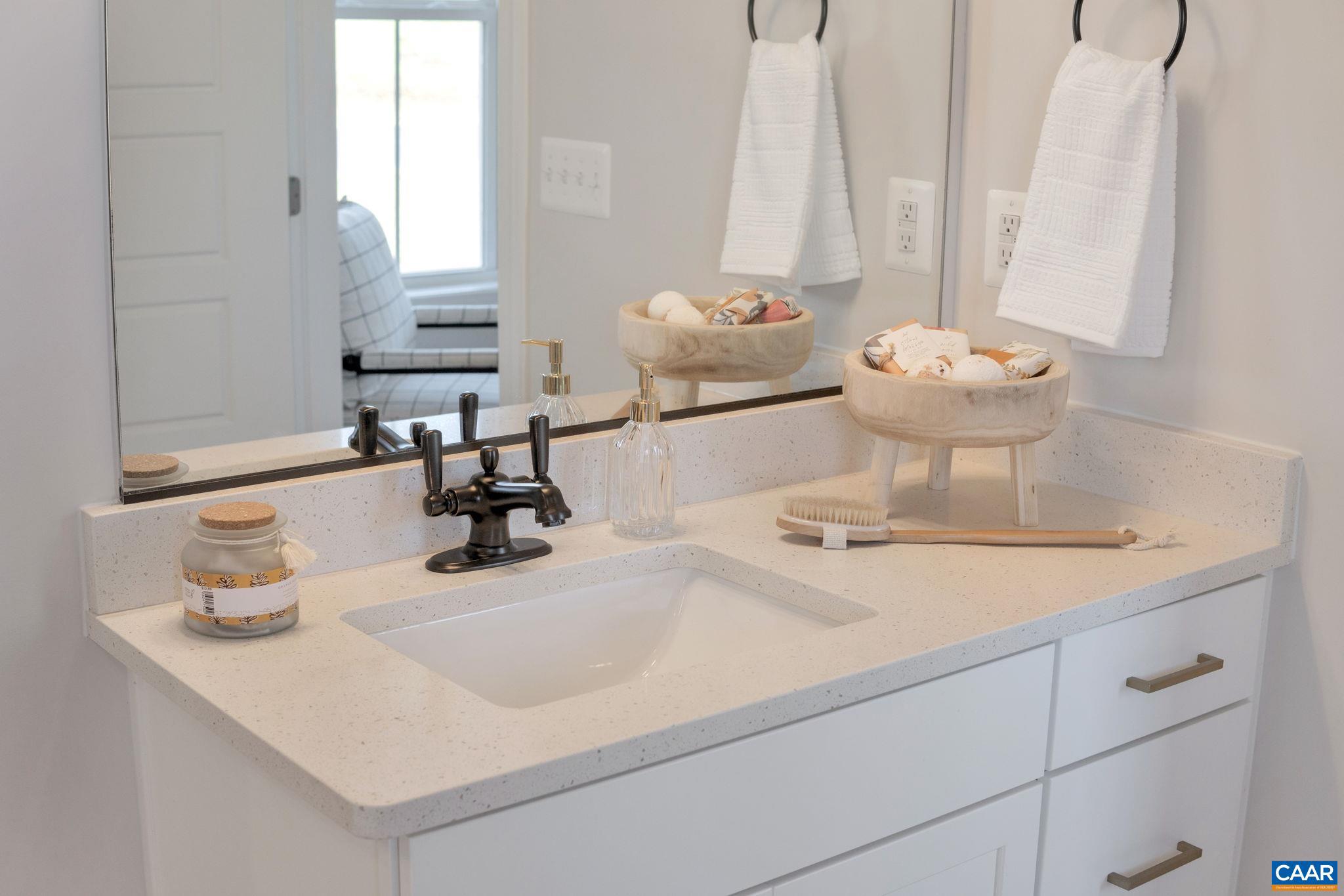 SPRING CREEK - Residential