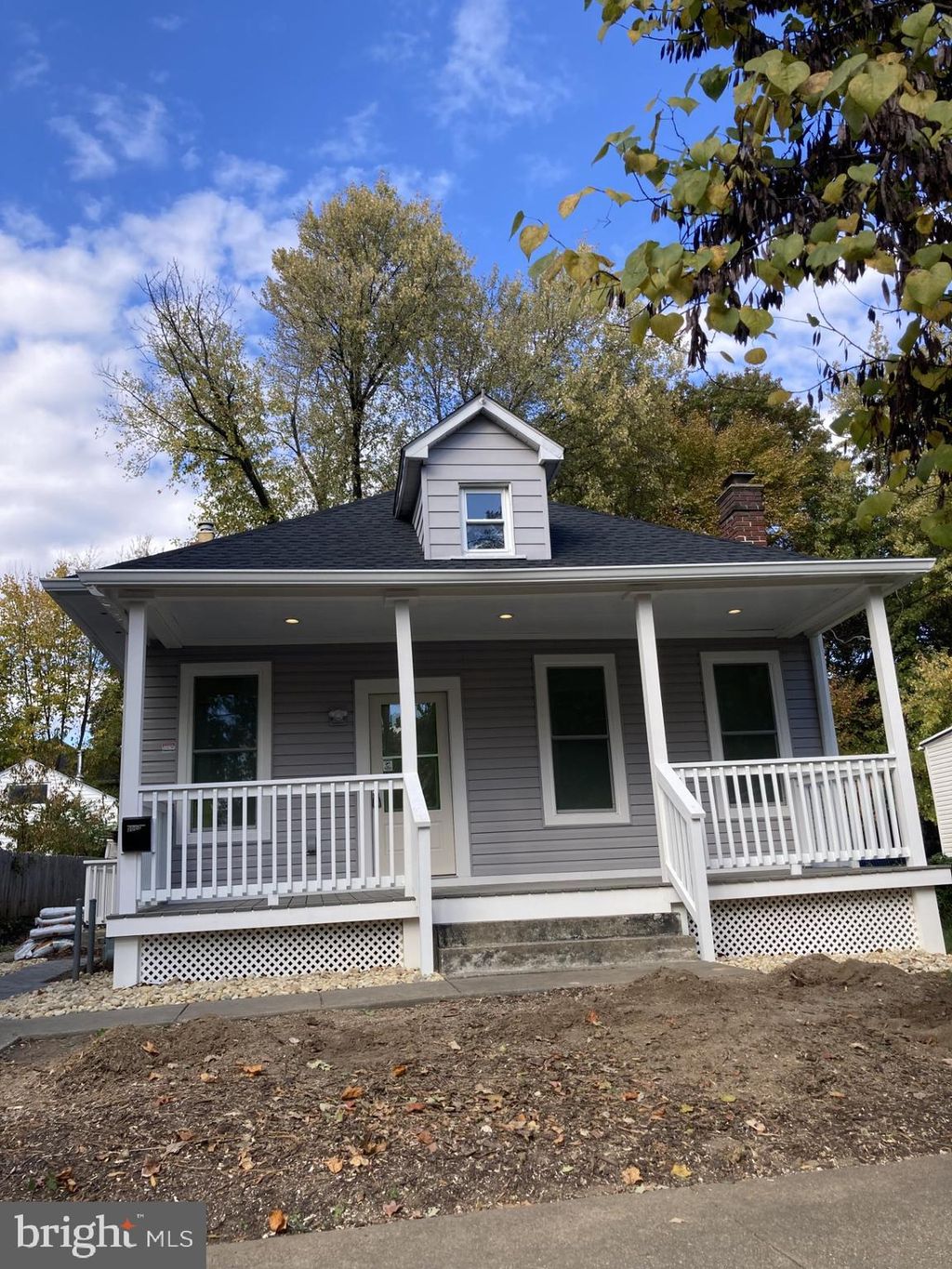 Photo of 3002 Bunker Hill Road, MOUNT RAINIER, MD 20712 (MLS # MDPG2181090)