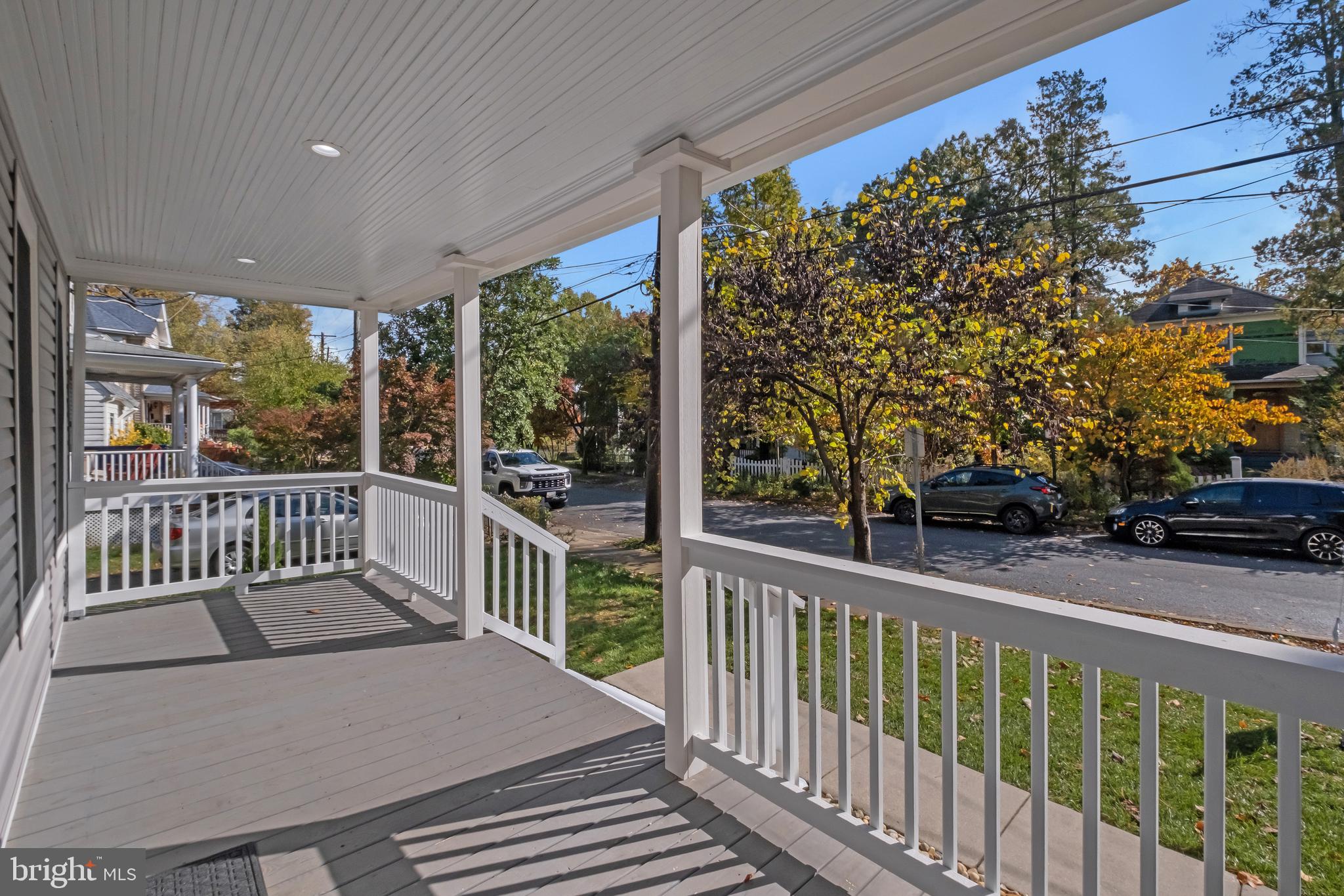 MT RAINIER - Residential