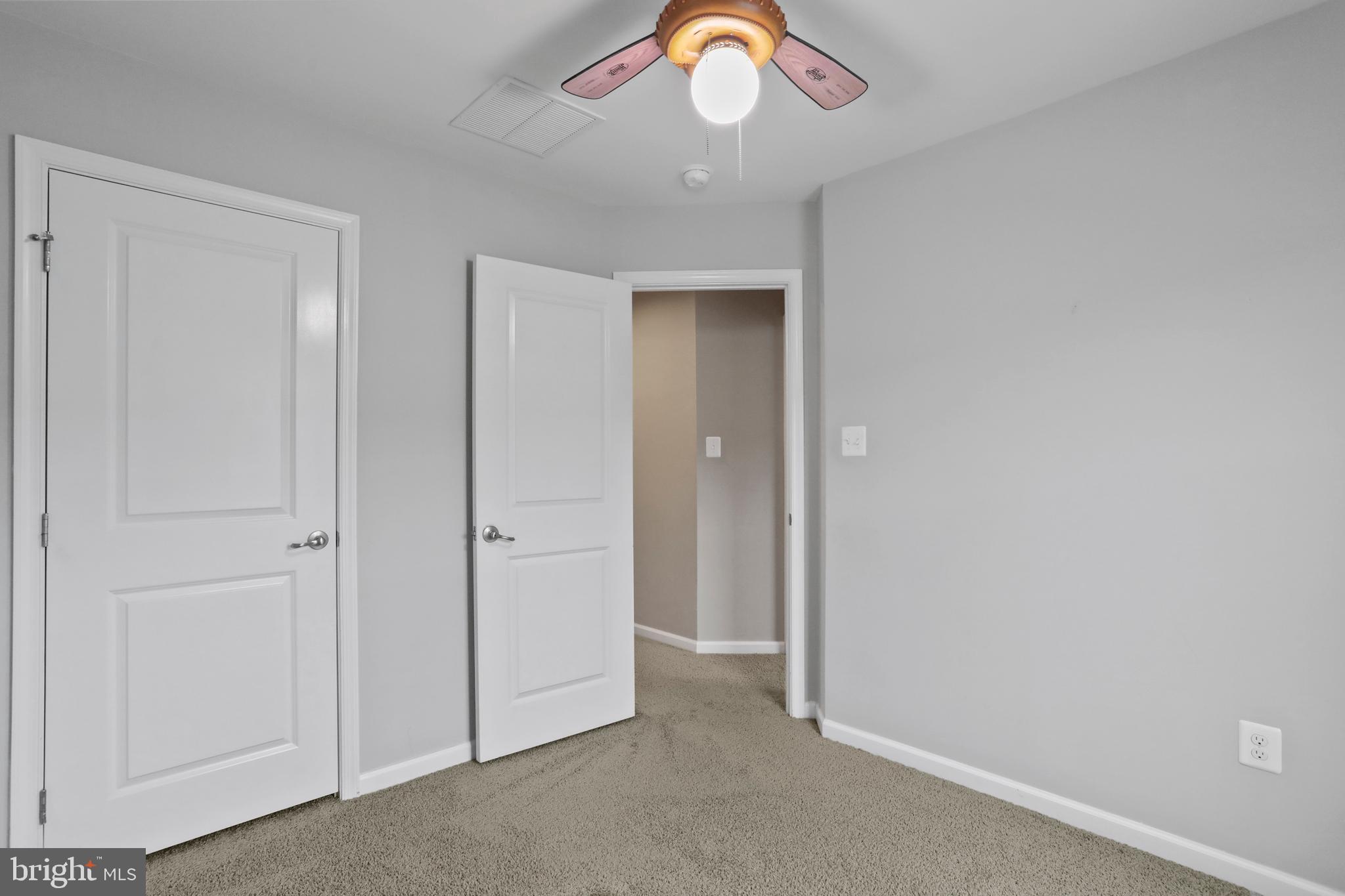 POTOMAC STATION - Residential Lease