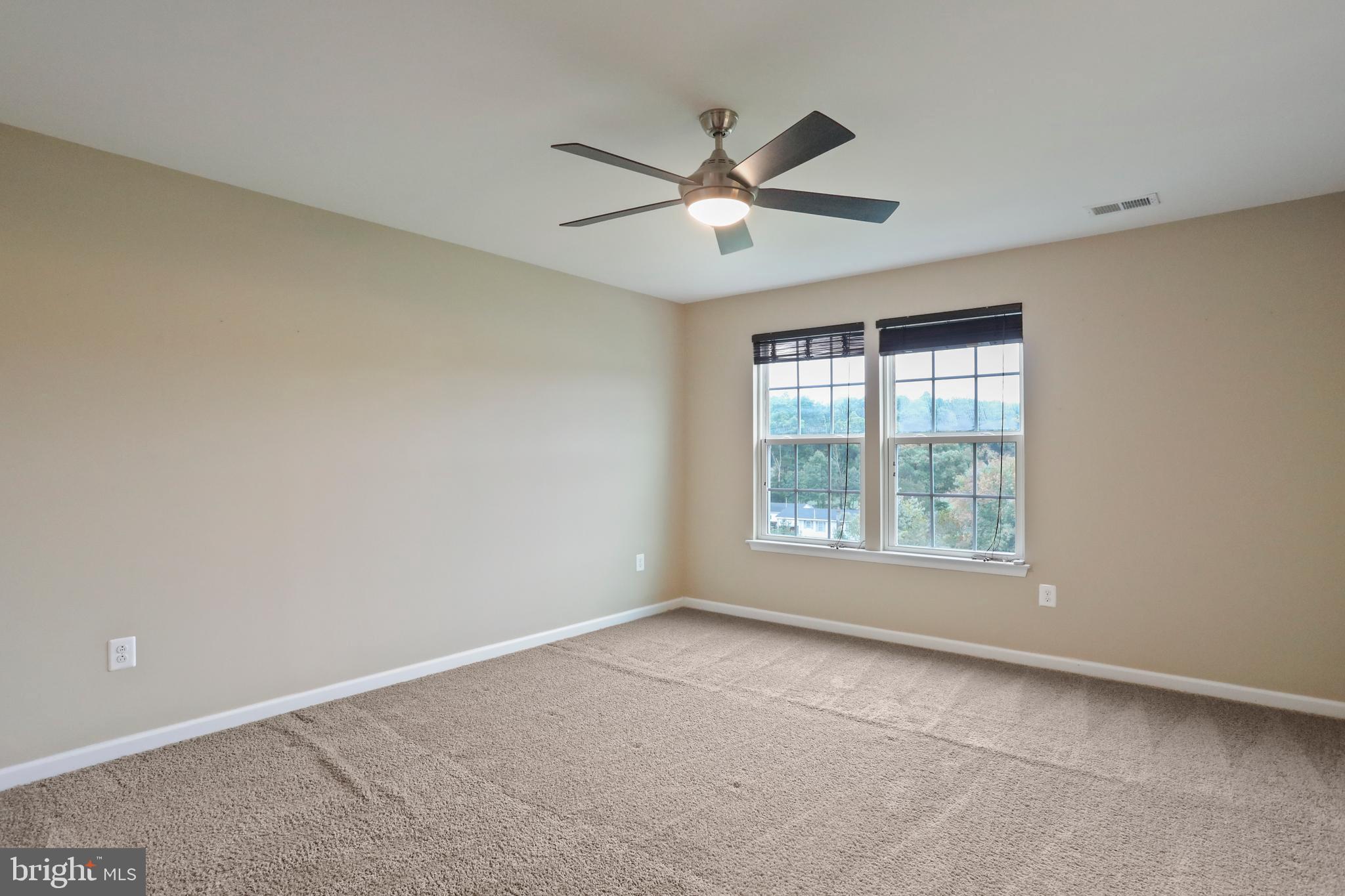 POTOMAC STATION - Residential Lease