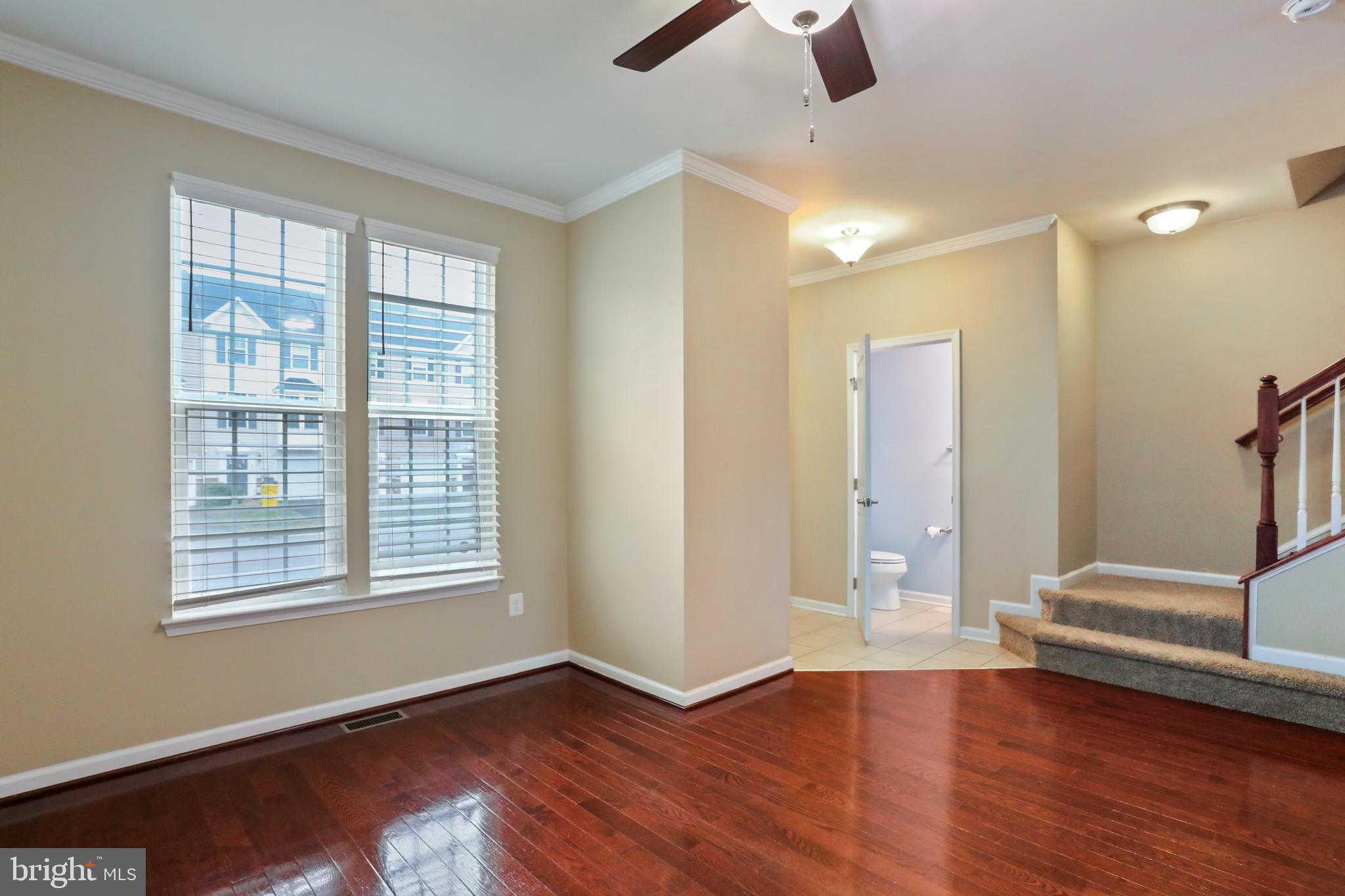 POTOMAC STATION - Residential Lease