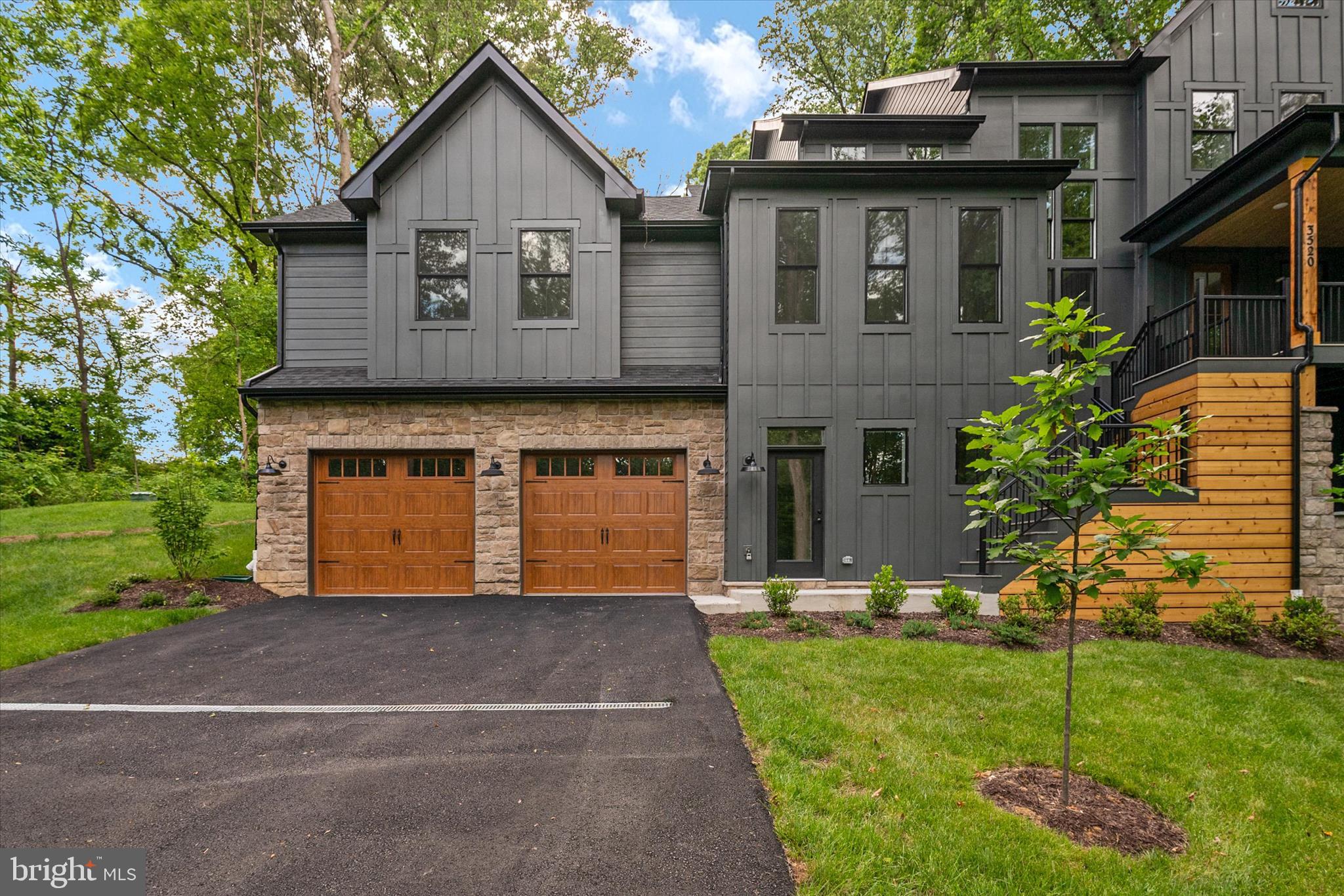 ATHLONE HILLS - Residential