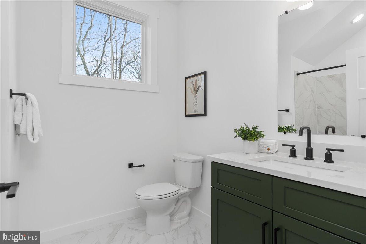 ATHLONE HILLS - Residential