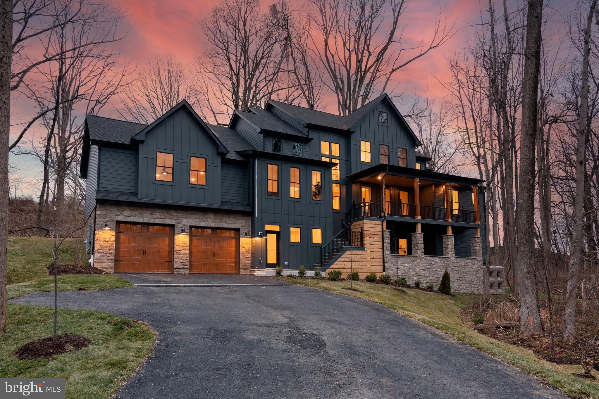 ATHLONE HILLS - Residential