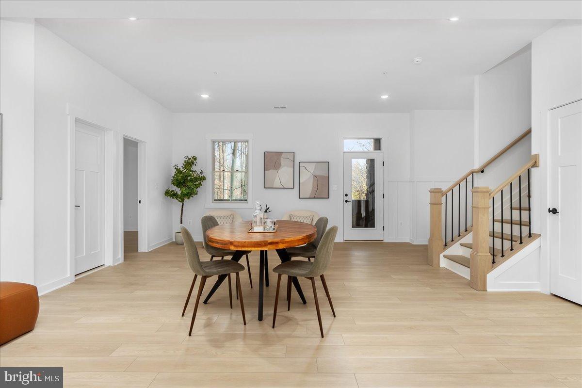 ATHLONE HILLS - Residential