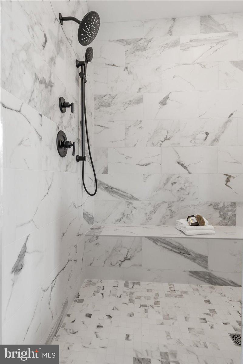 ATHLONE HILLS - Residential