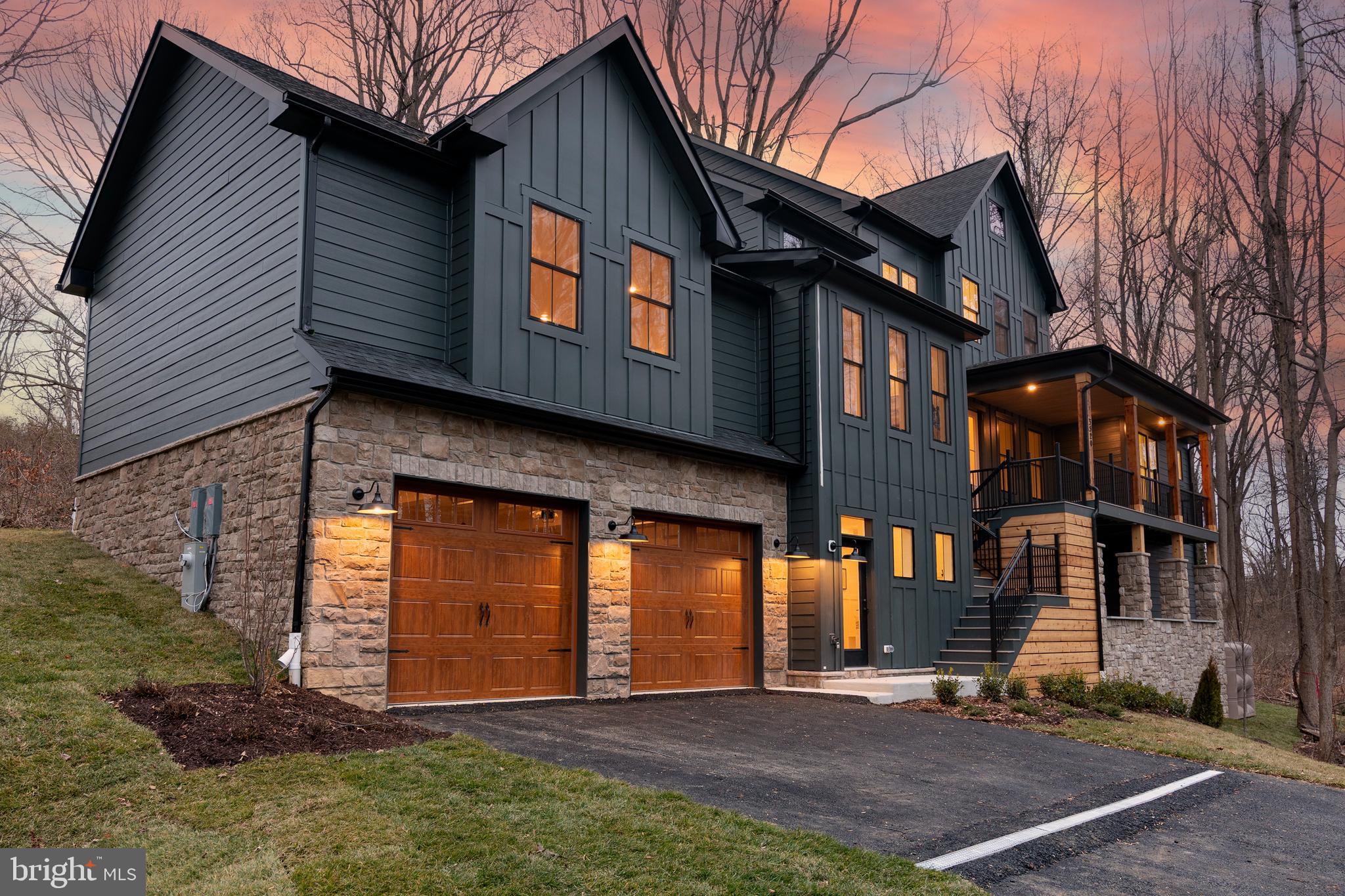 ATHLONE HILLS - Residential