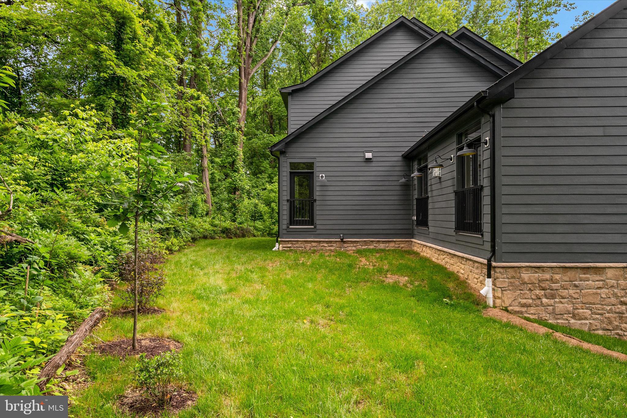 ATHLONE HILLS - Residential