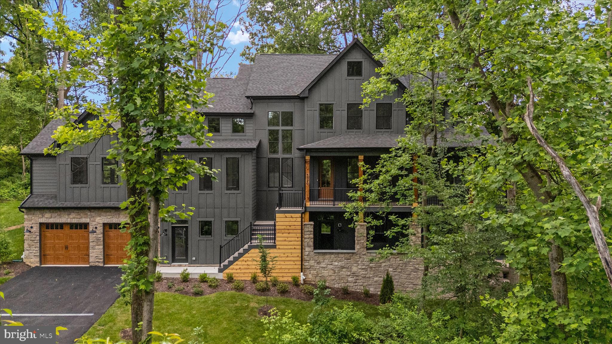 ATHLONE HILLS - Residential