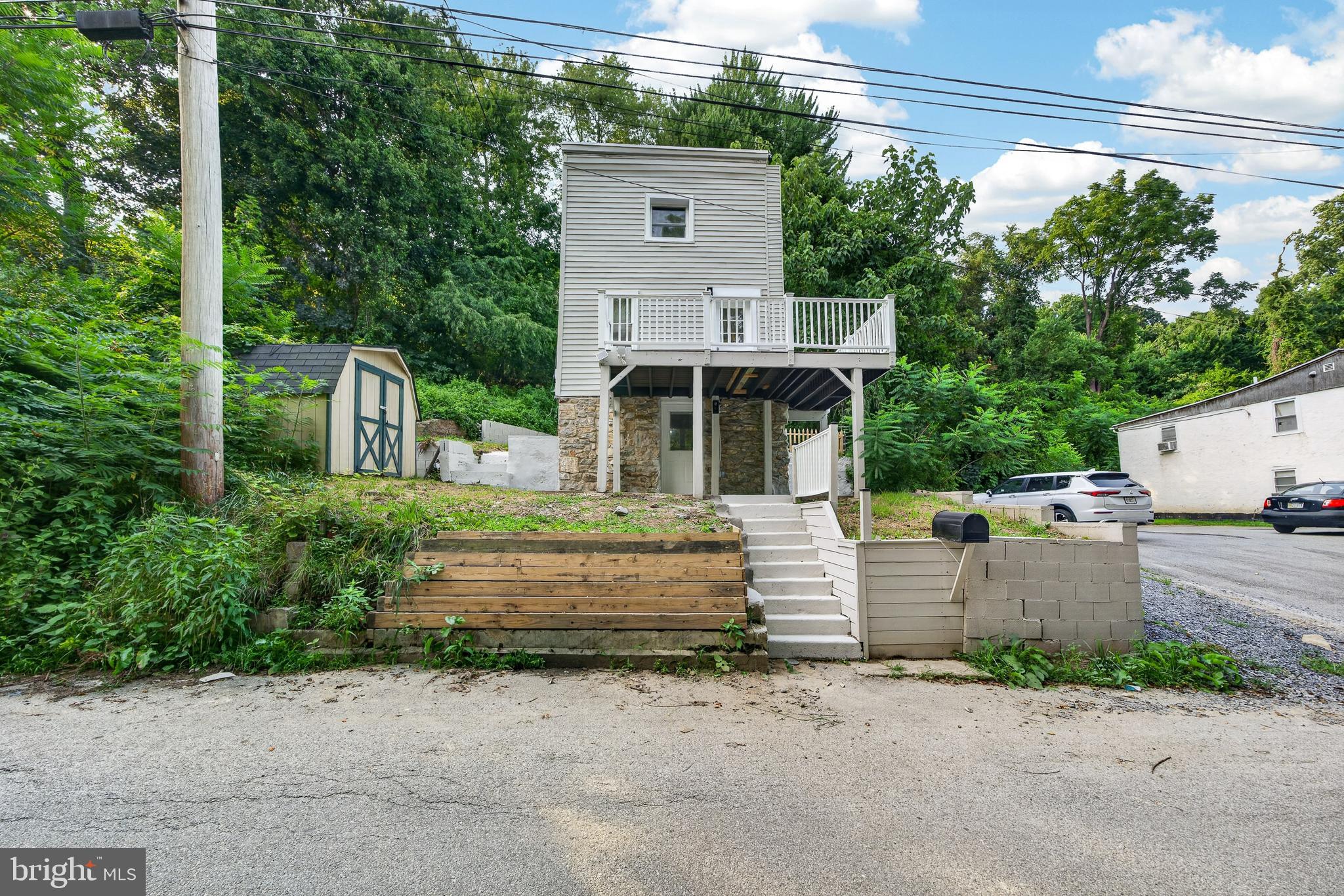 377 MOUNT PLEASANT STREET