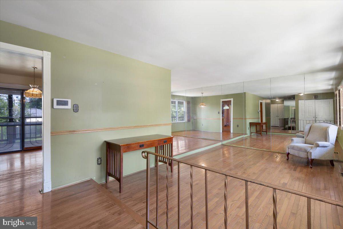 TOR-BRYAN ESTATES - Residential