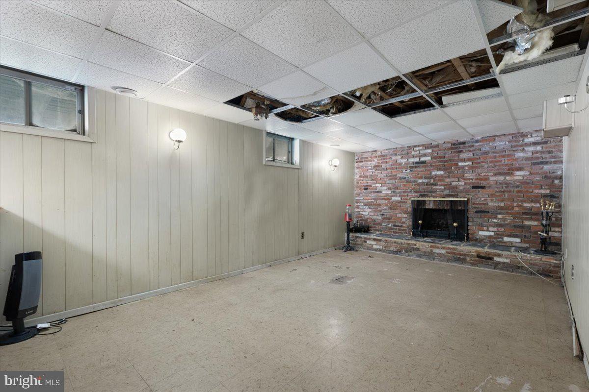 TOR-BRYAN ESTATES - Residential