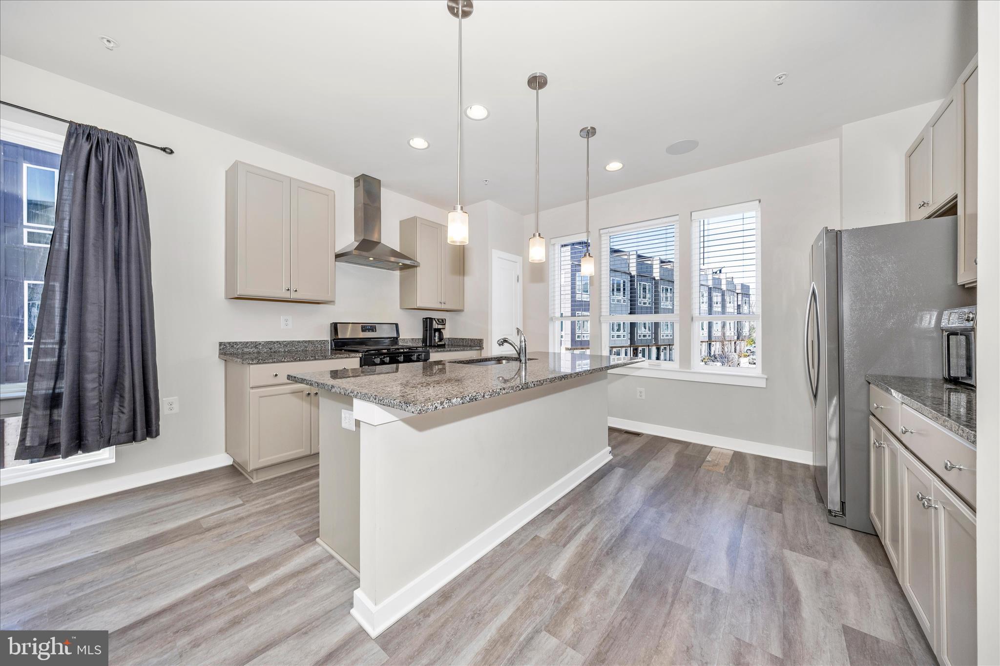 DOWNTOWN FREDERICK - Residential