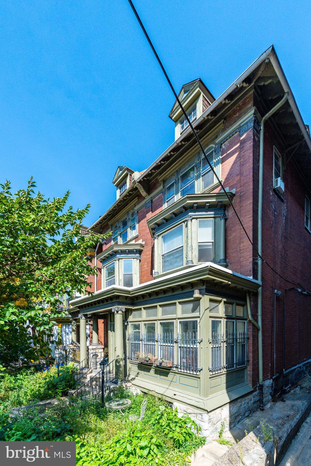 WEST PHILADELPHIA - Commercial Sale