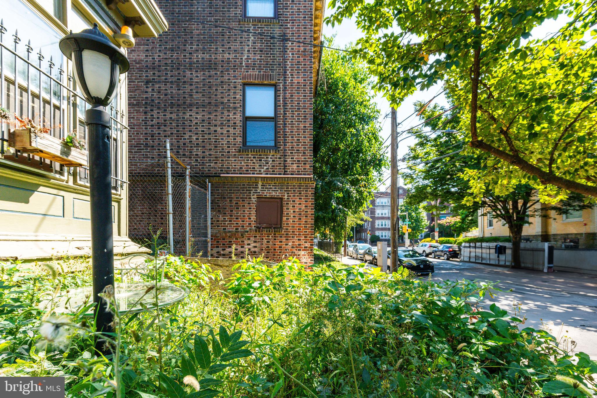 WEST PHILADELPHIA - Commercial Sale