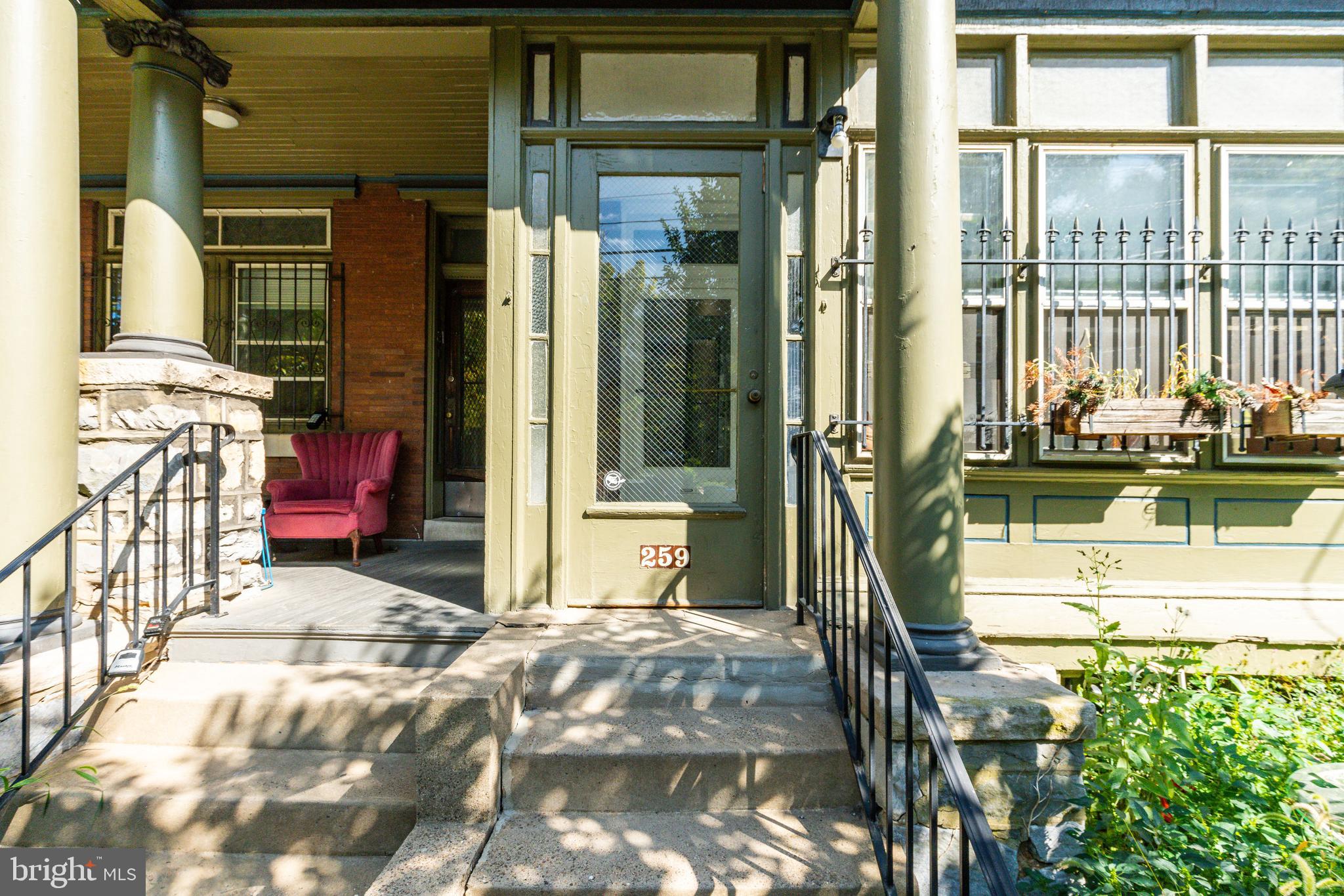 WEST PHILADELPHIA - Commercial Sale