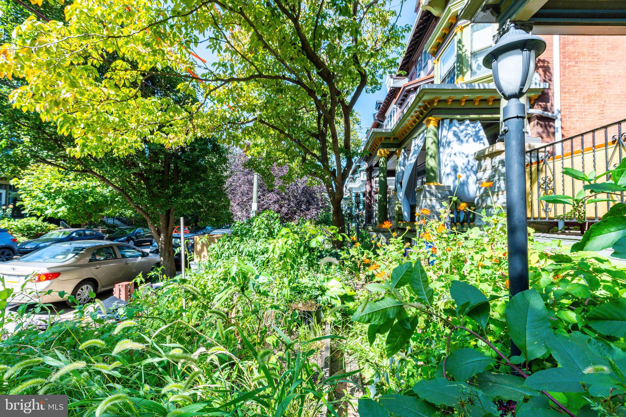 WEST PHILADELPHIA - Commercial Sale