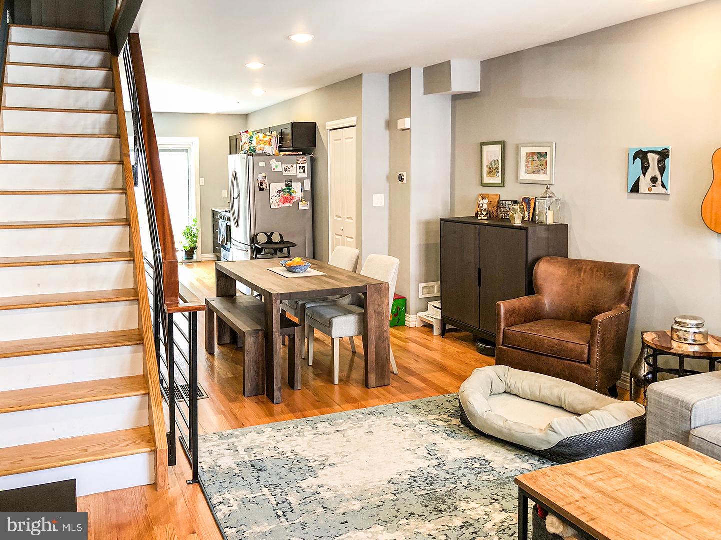 DICKINSON NARROWS - Residential Lease