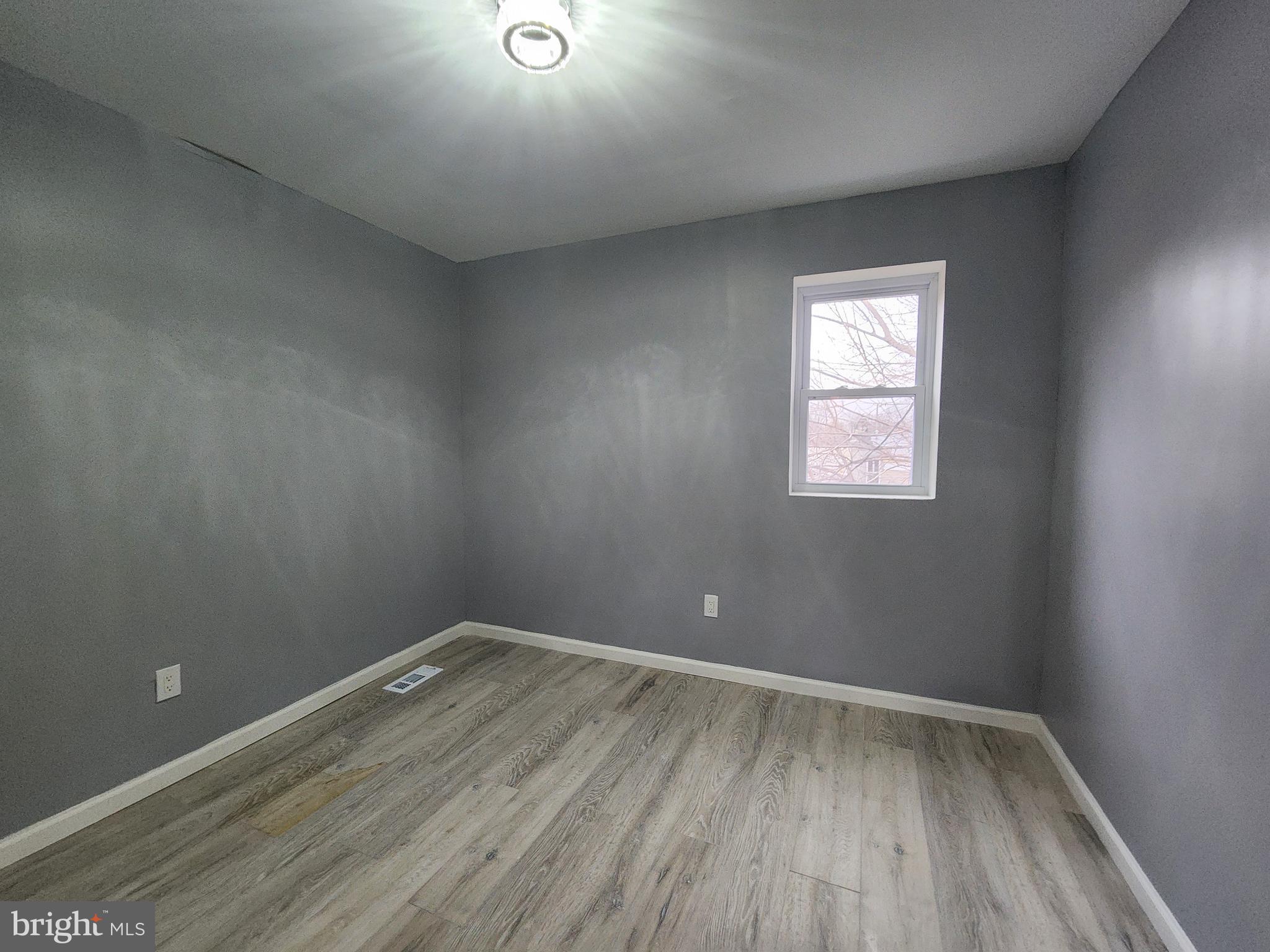 OLIVER - Residential