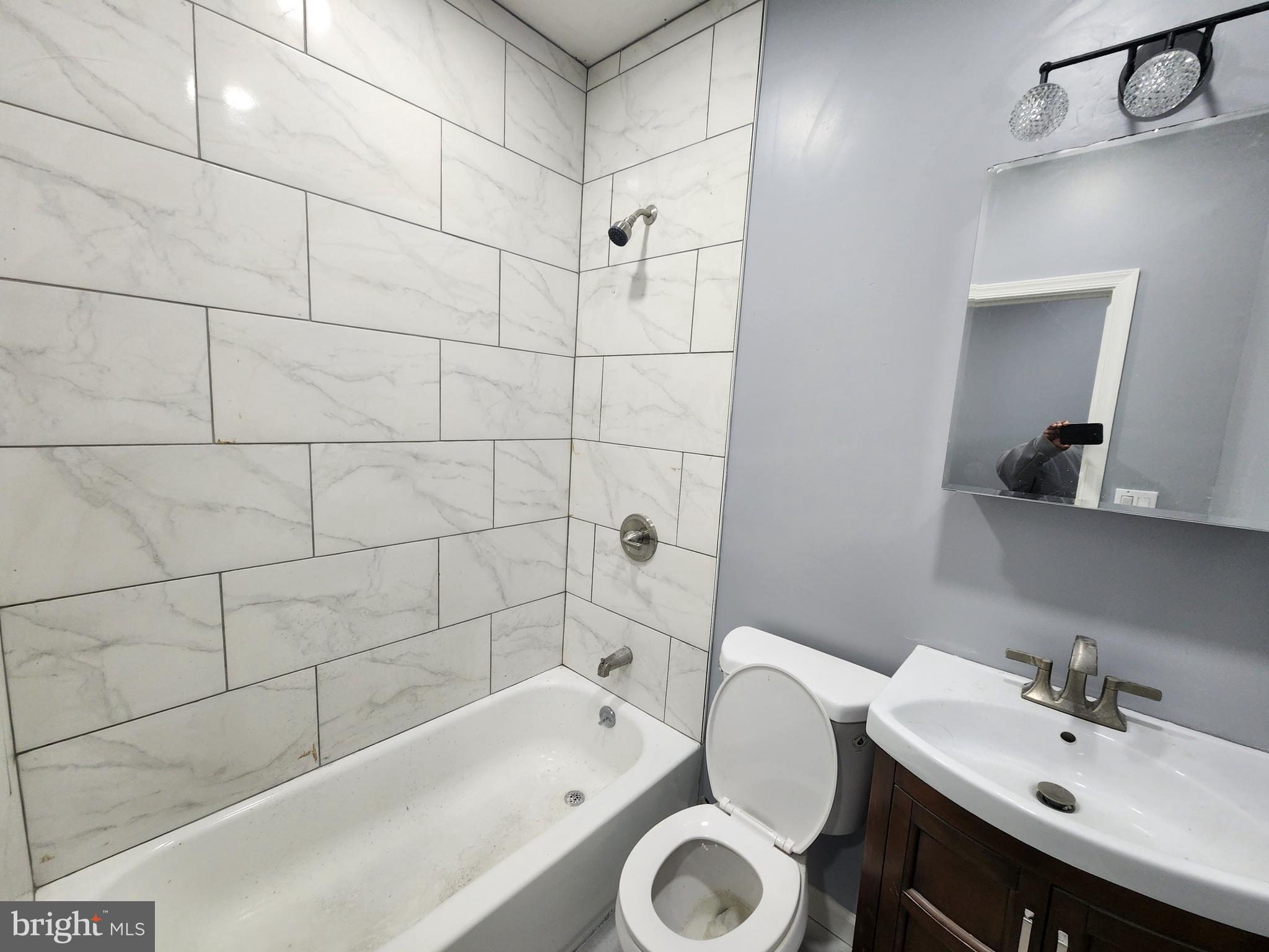 OLIVER - Residential