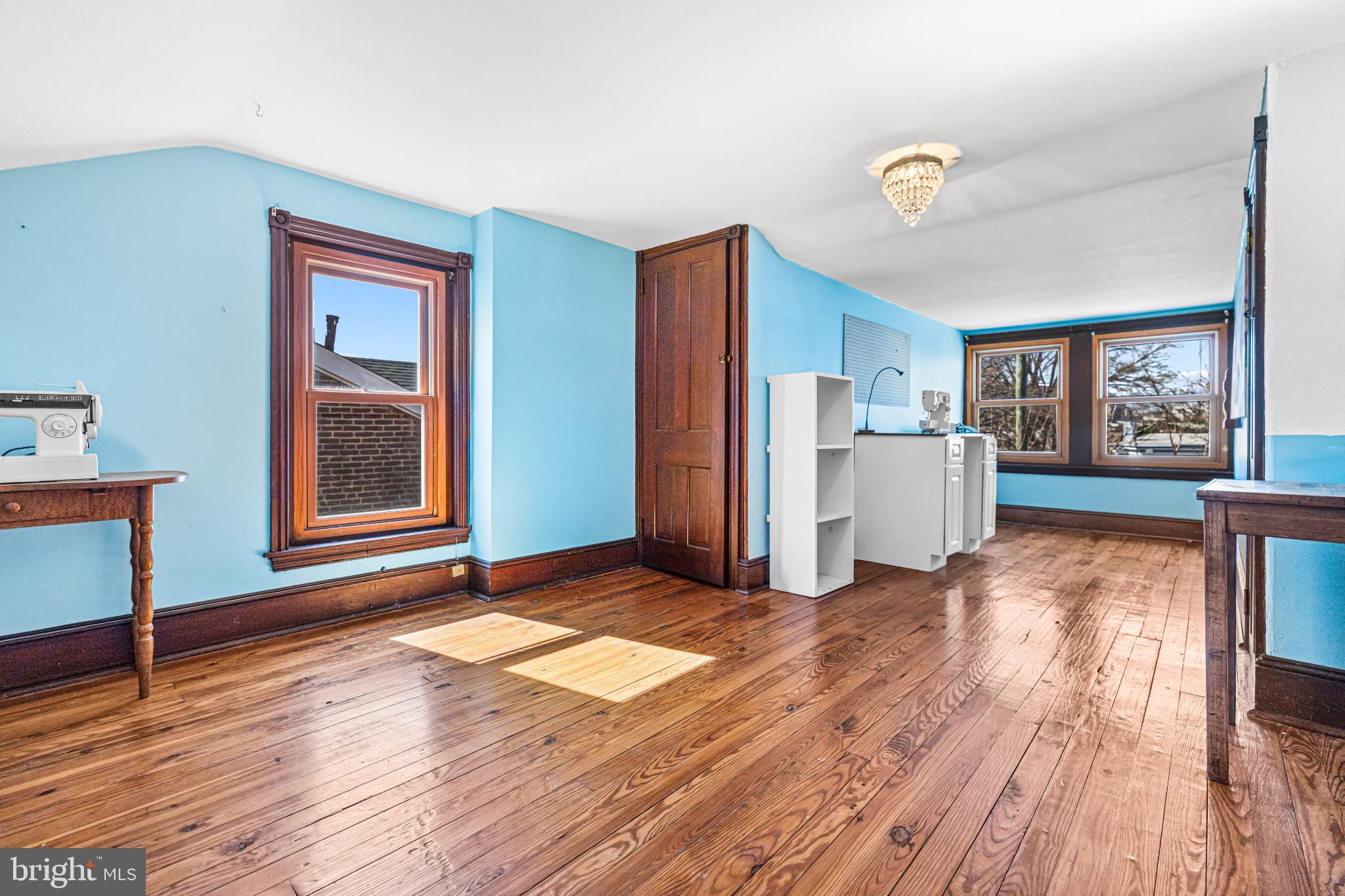 MANAYUNK - Residential