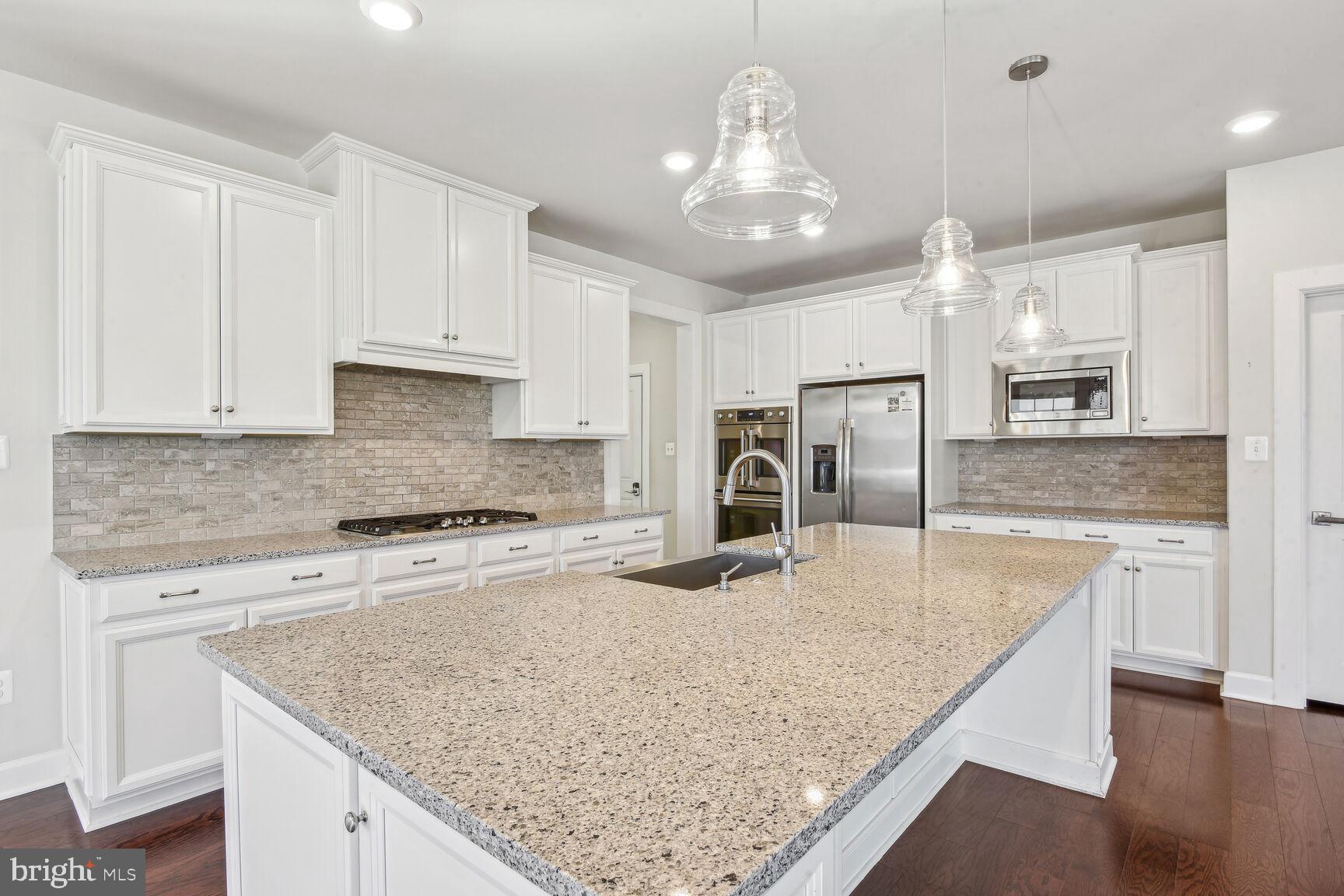 GRANT AT WILLOWSFORD - Residential