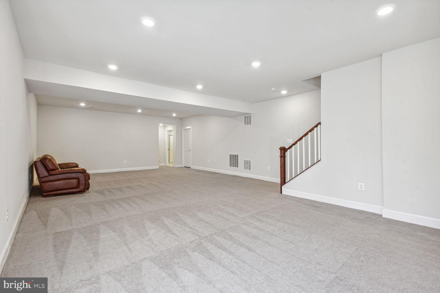 GRANT AT WILLOWSFORD - Residential