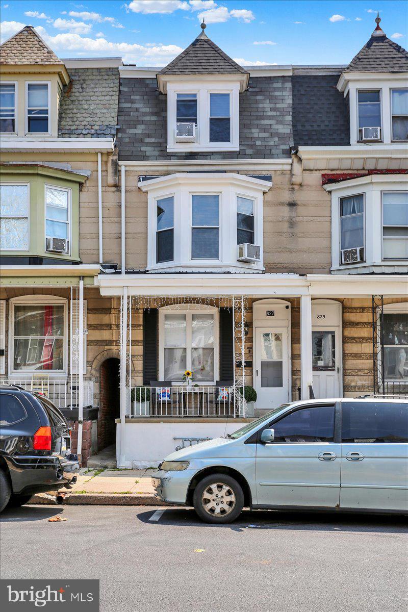 827 MCKNIGHT STREET