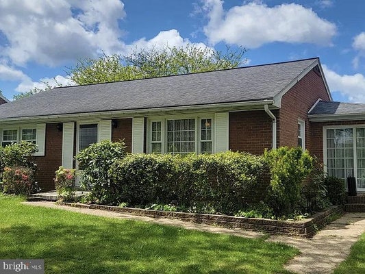 623 HILL TOP DR, CUMBERLAND, MD 21502 - Image 5d9c707d4aeee90e34bb5bb196bee6ec/1268644438