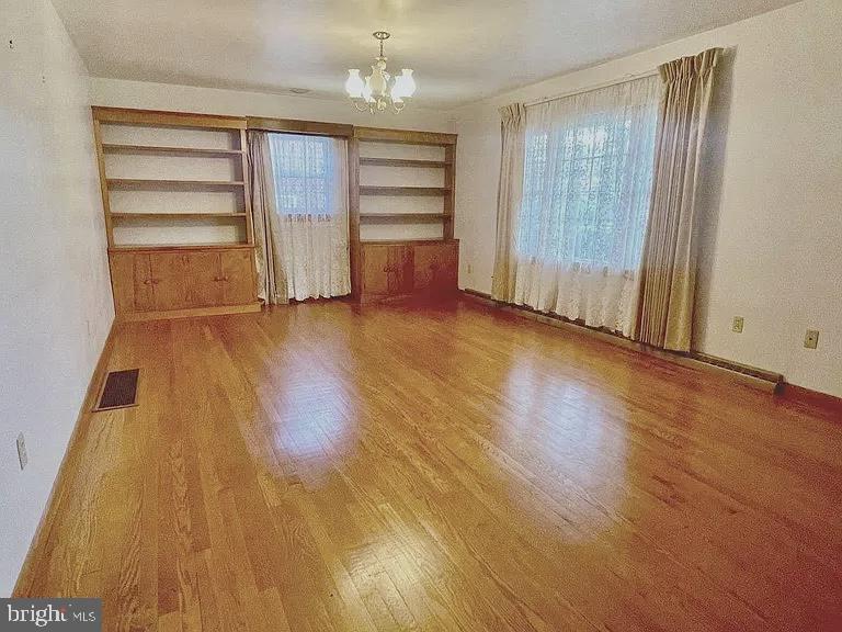 623 HILL TOP DRIVE