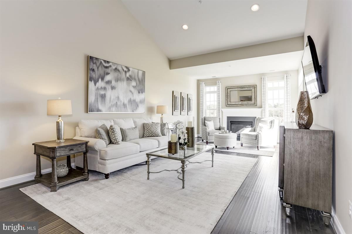 URBANA - Residential