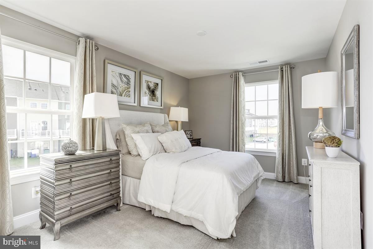 URBANA - Residential