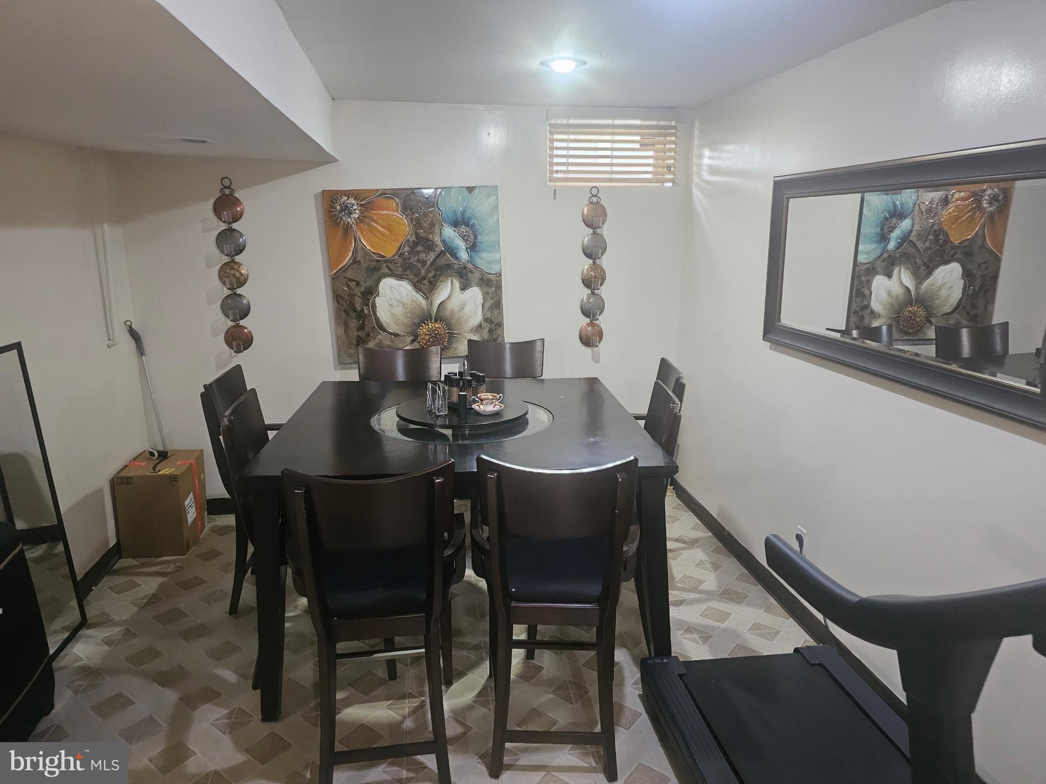 CROSS CREEK CLUB - Residential Lease