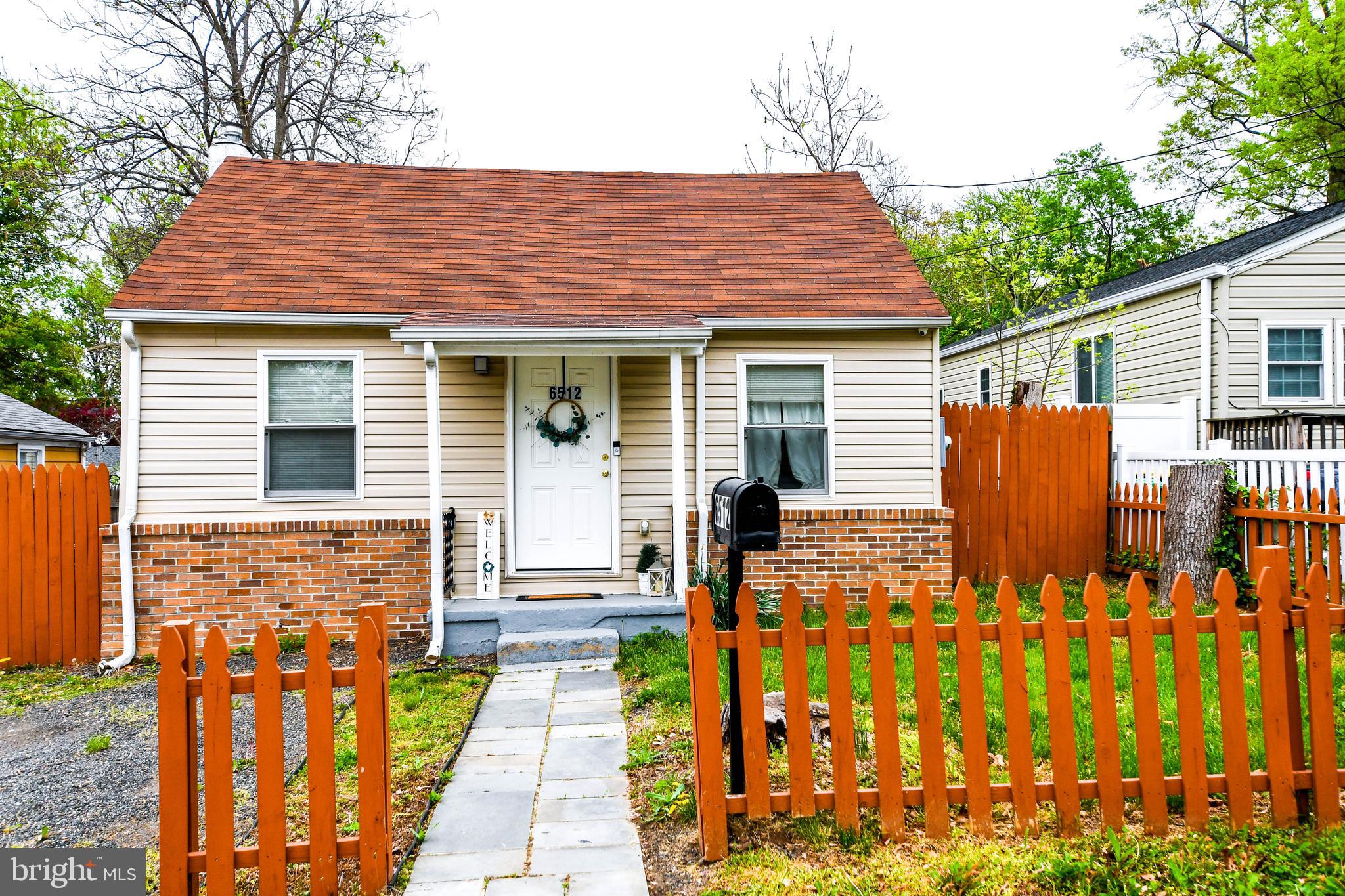 CARMODY HILLS - Residential Lease