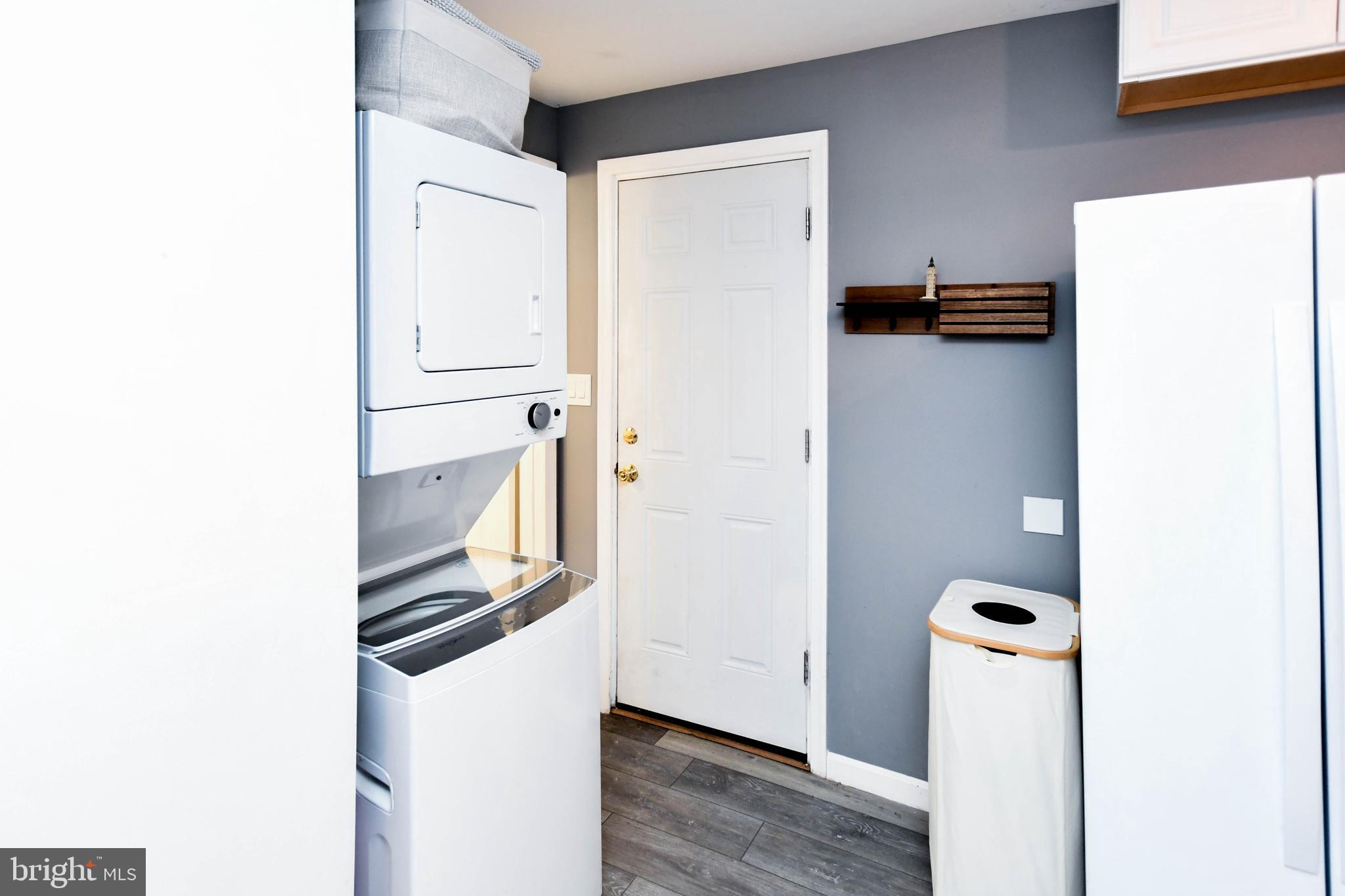 CARMODY HILLS - Residential Lease