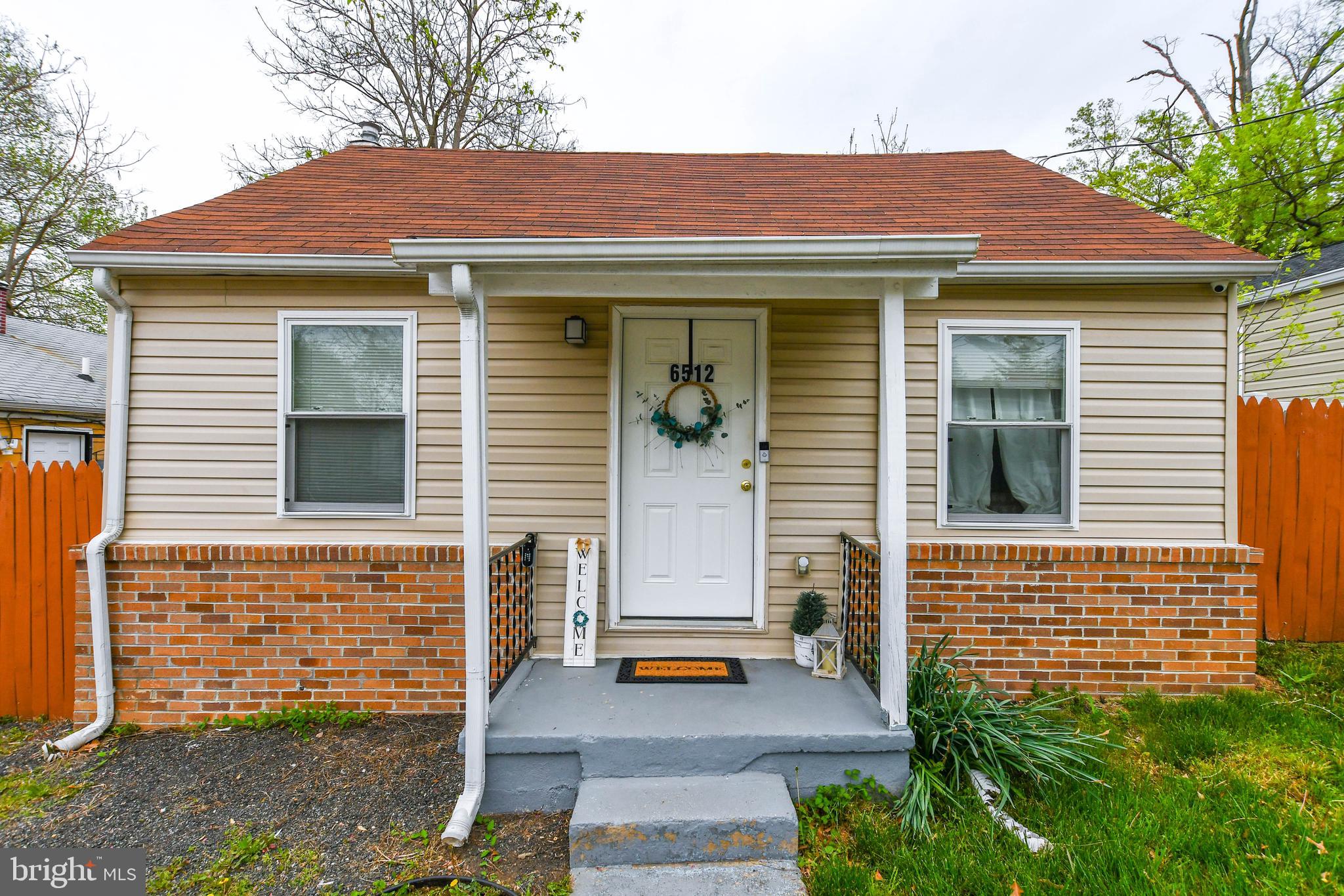 CARMODY HILLS - Residential Lease