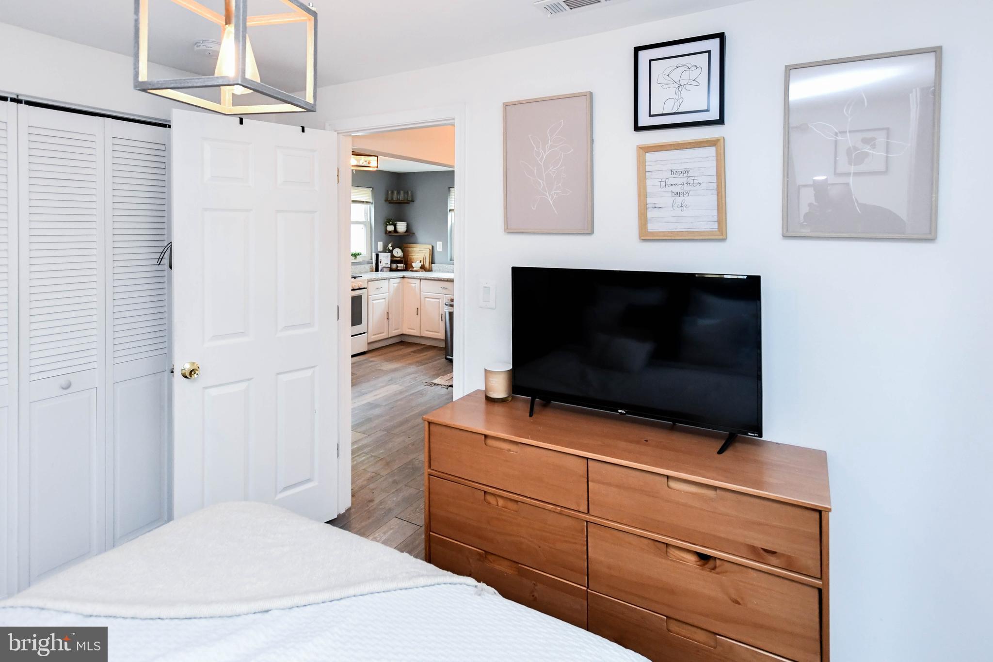 CARMODY HILLS - Residential Lease