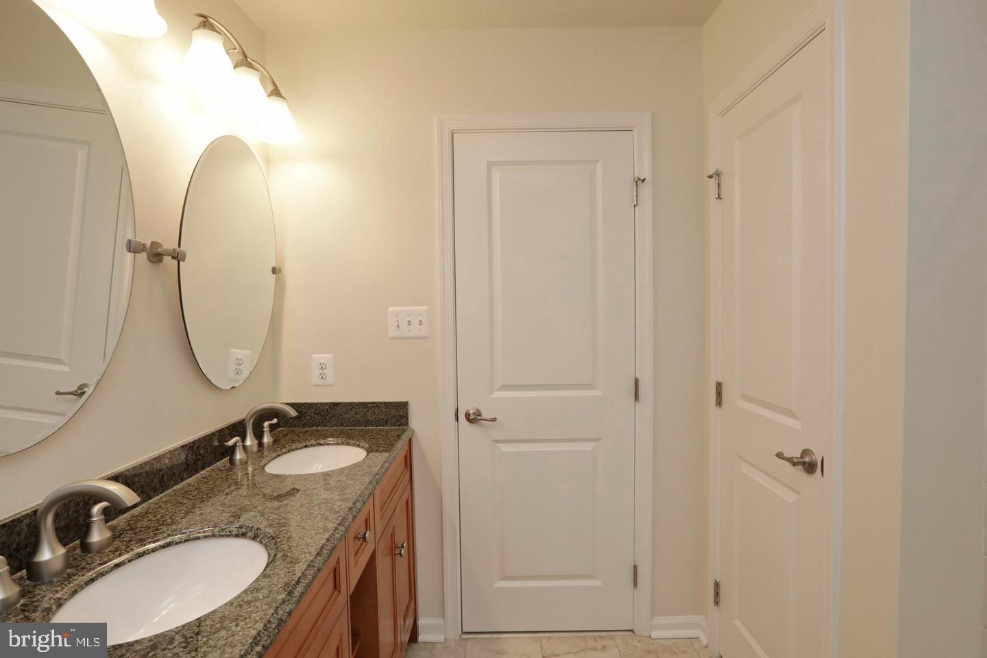 FIELDSIDE AT ST CHARLES - Residential