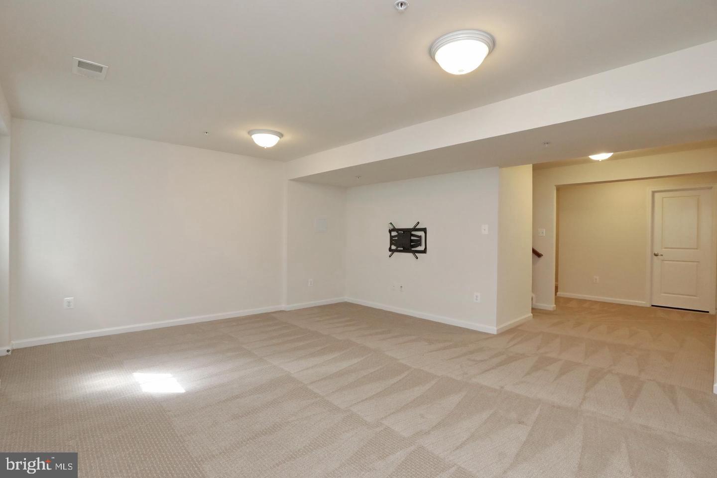 FIELDSIDE AT ST CHARLES - Residential