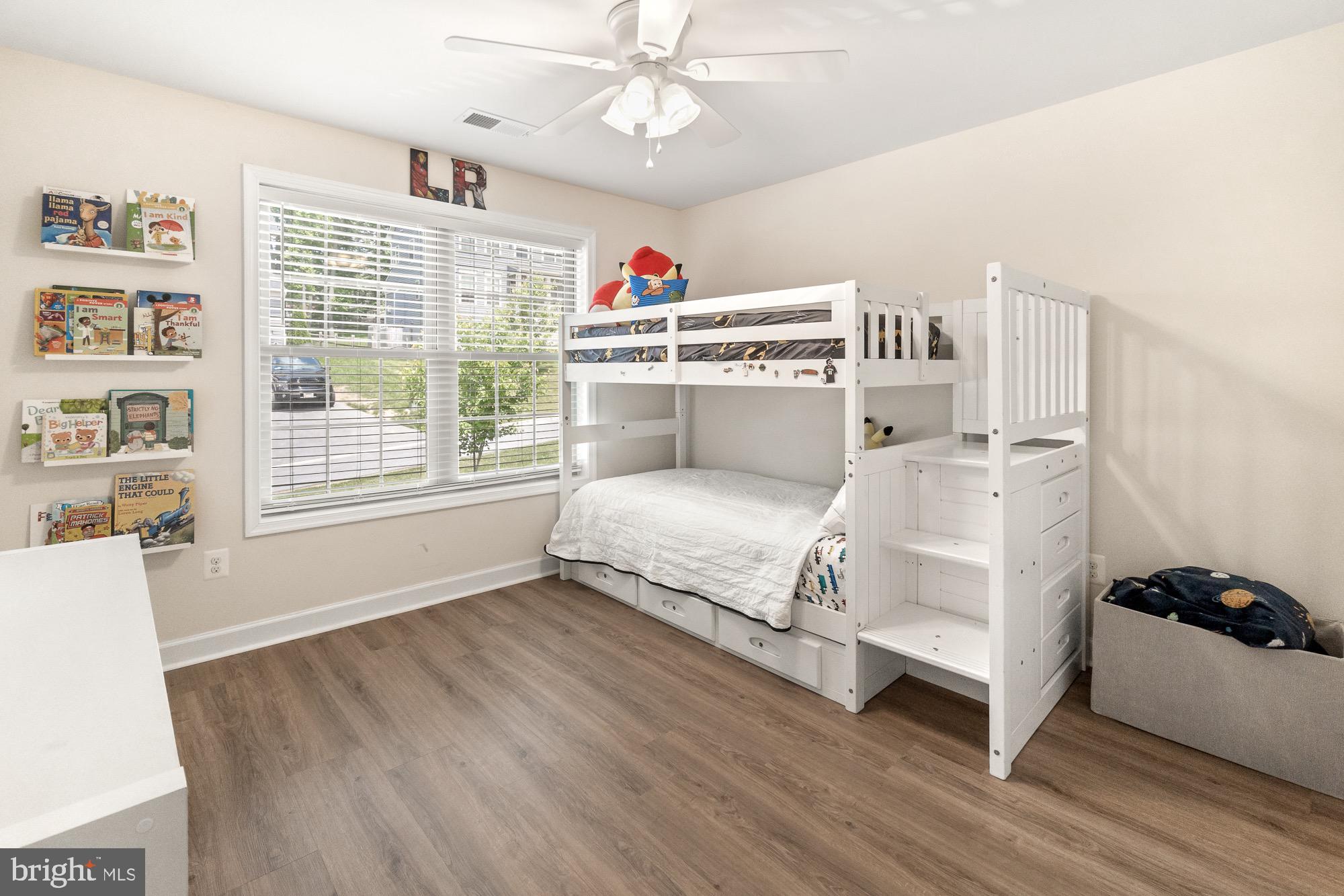 EAGLEHEAD PINEHURST - Residential