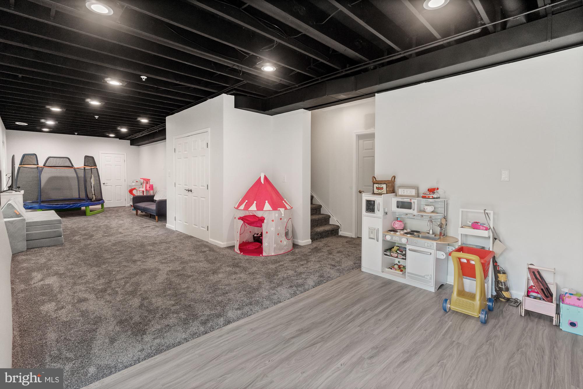 EAGLEHEAD PINEHURST - Residential