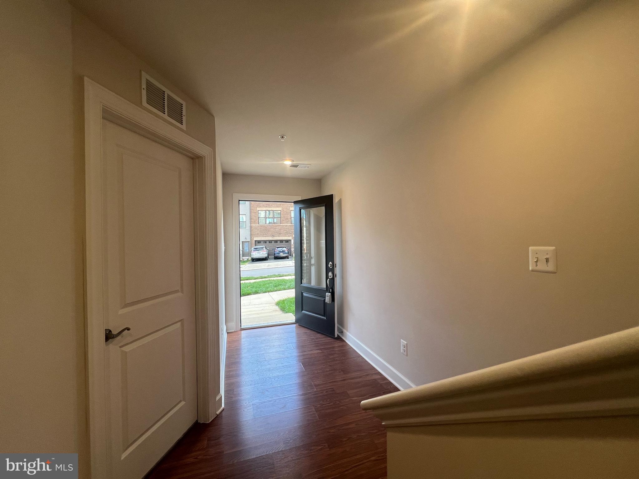 GATEWAY WEST - Residential Lease