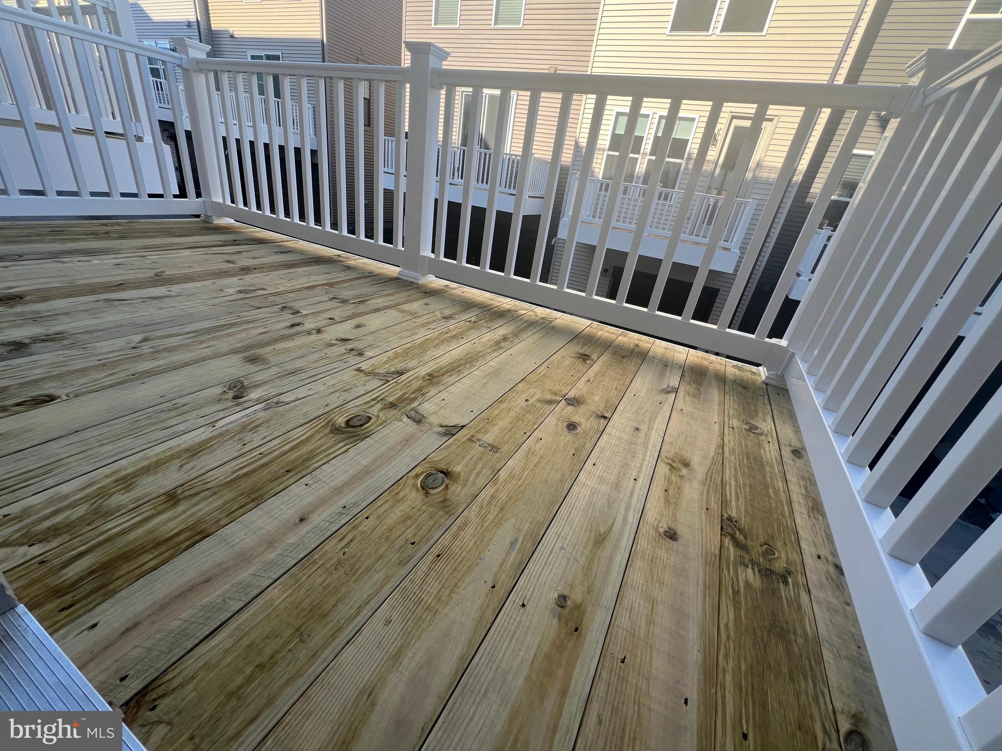 GATEWAY WEST - Residential Lease