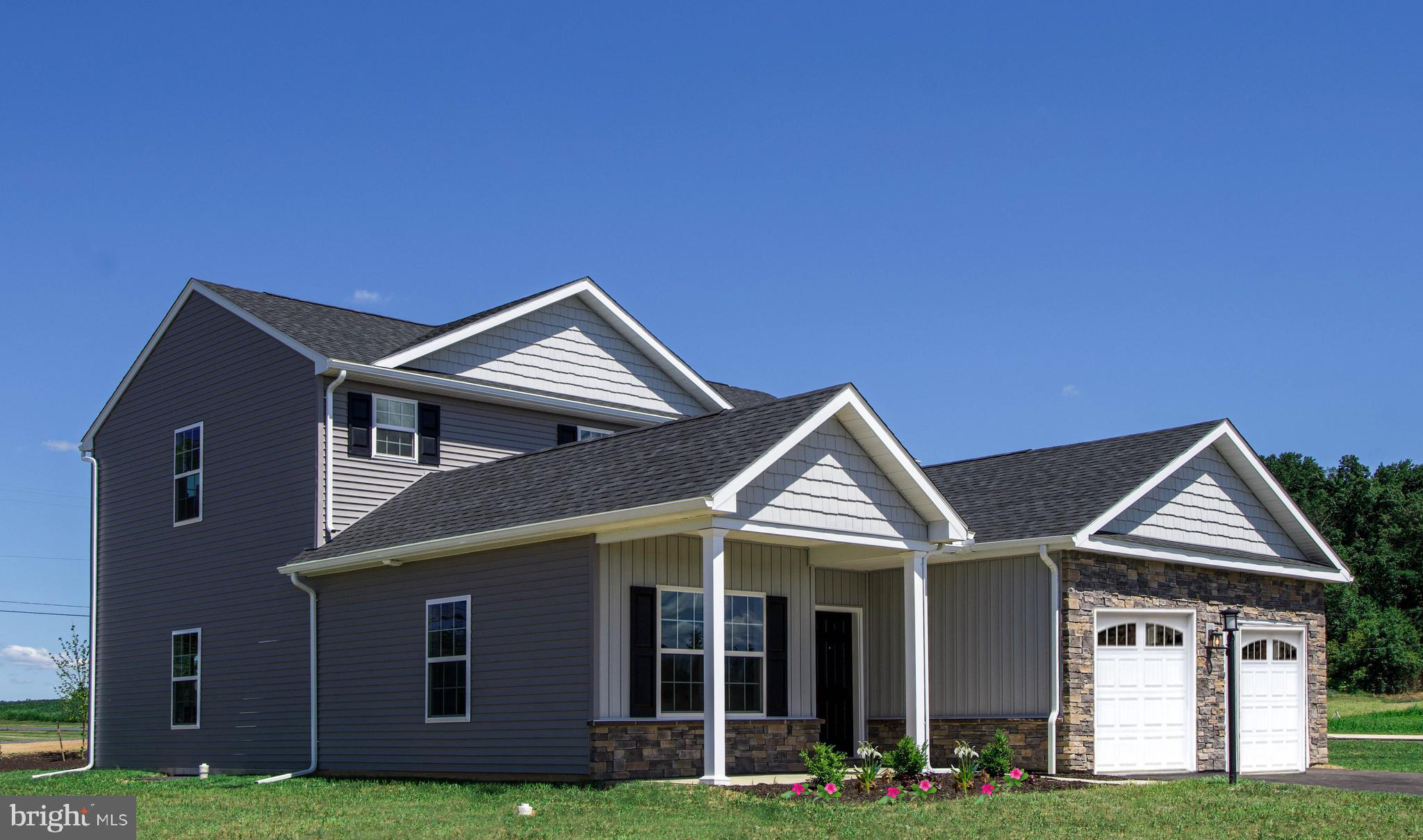 MEADOW LANE FARMS - Residential