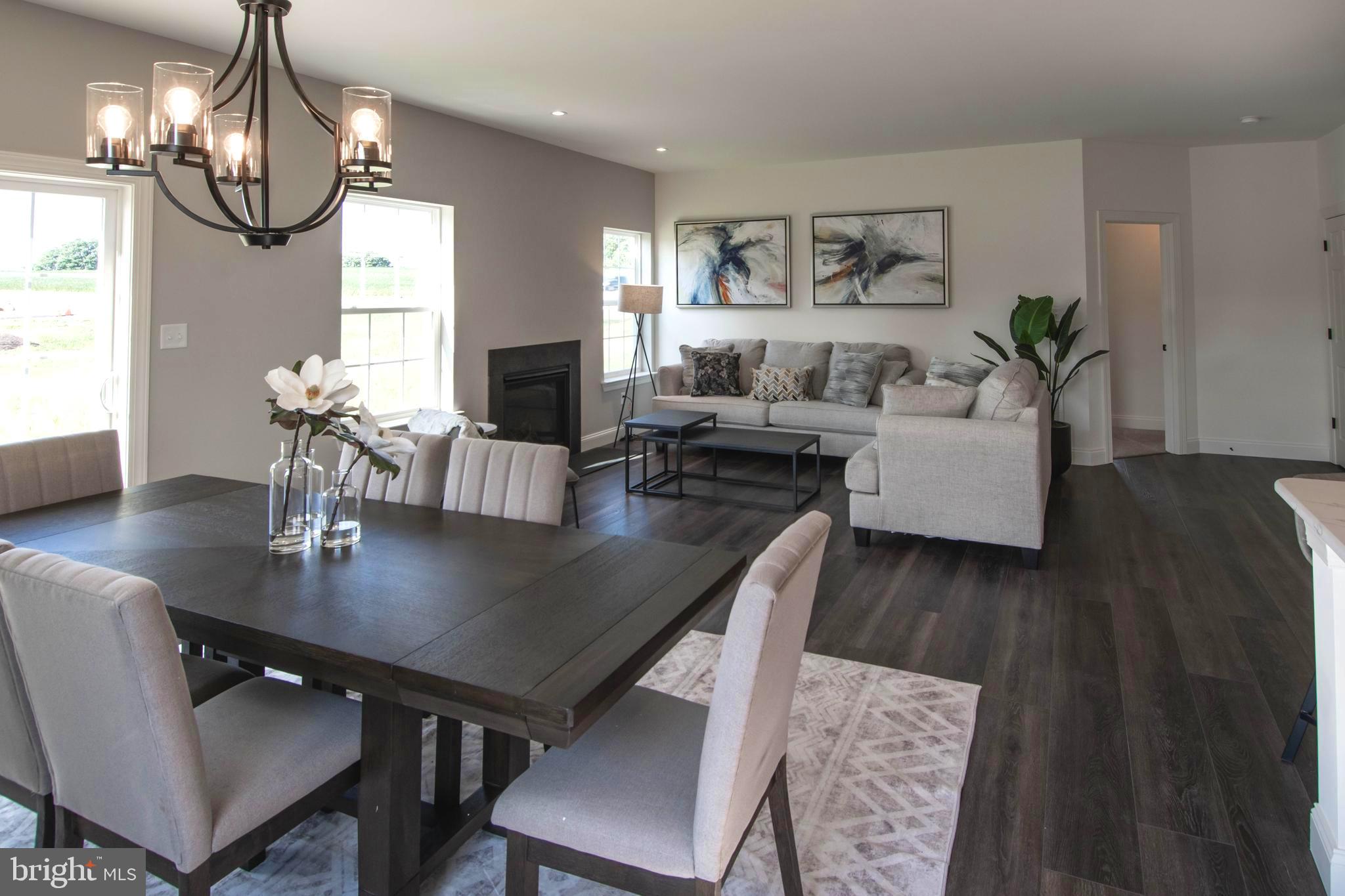 MEADOW LANE FARMS - Residential