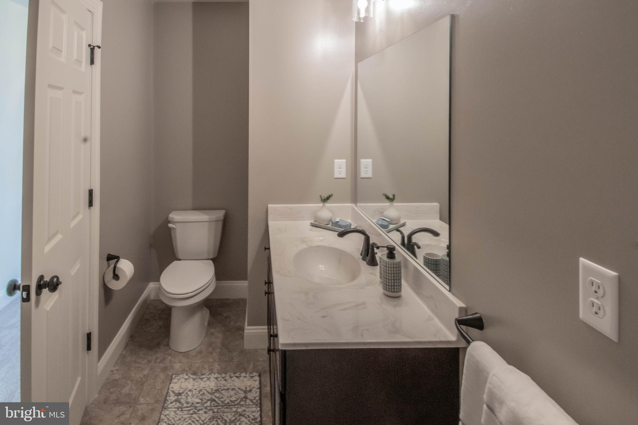 MEADOW LANE FARMS - Residential