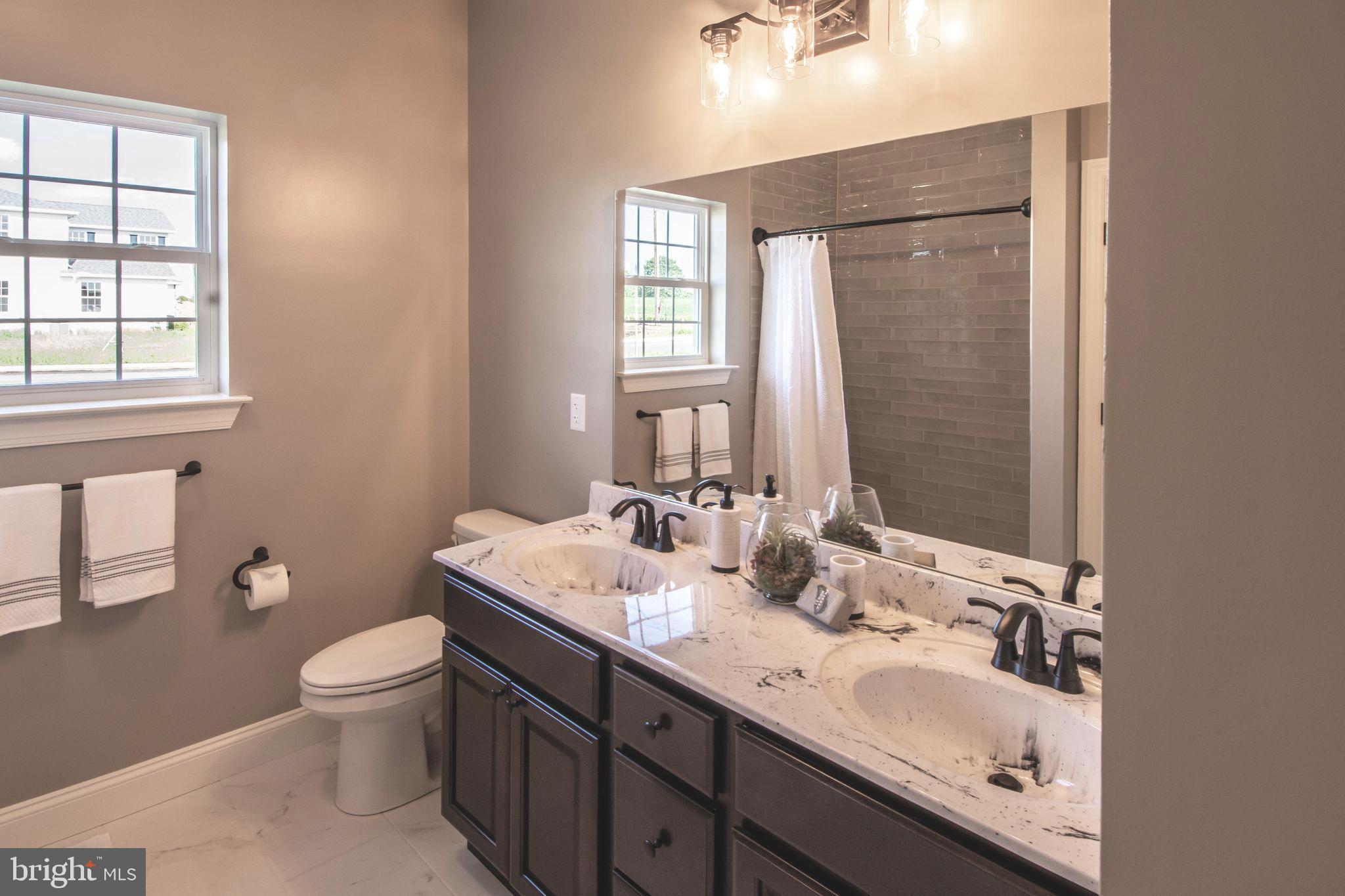 MEADOW LANE FARMS - Residential