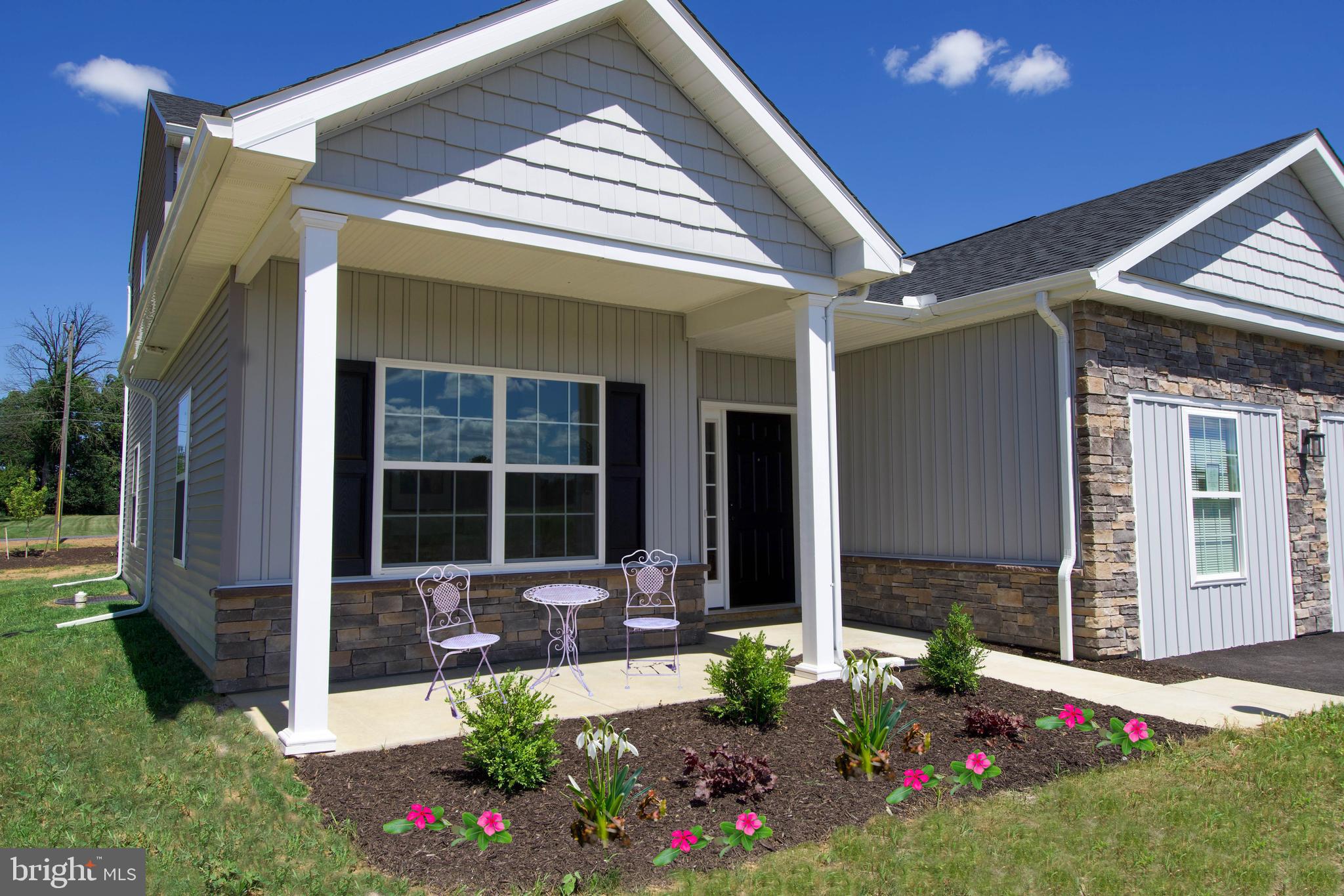 MEADOW LANE FARMS - Residential